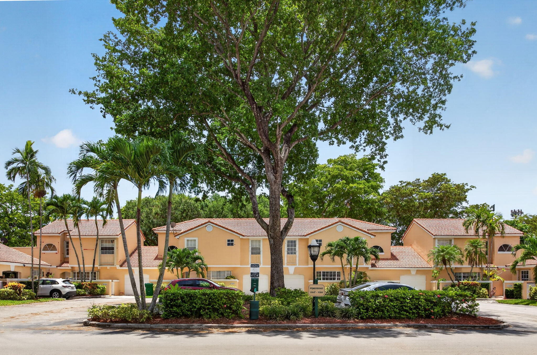 PORTOFINO CONDOMINIUM - Residential