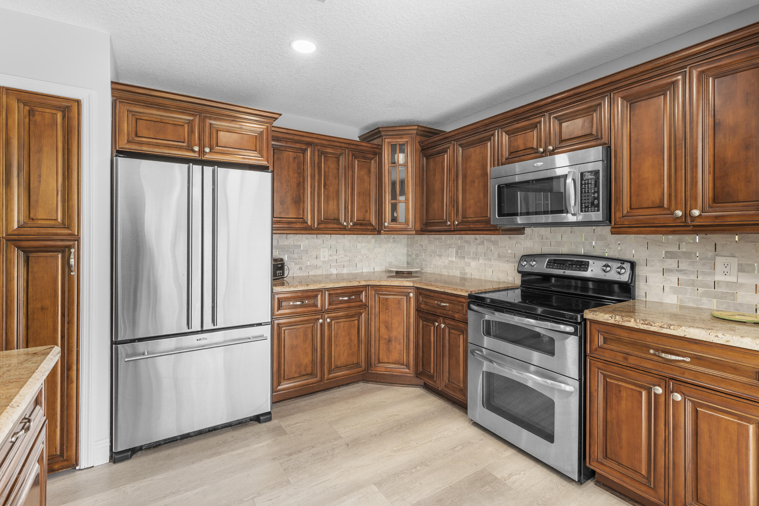 GREENVIEW SHORES 2 OF WELLINGTON - Residential Lease