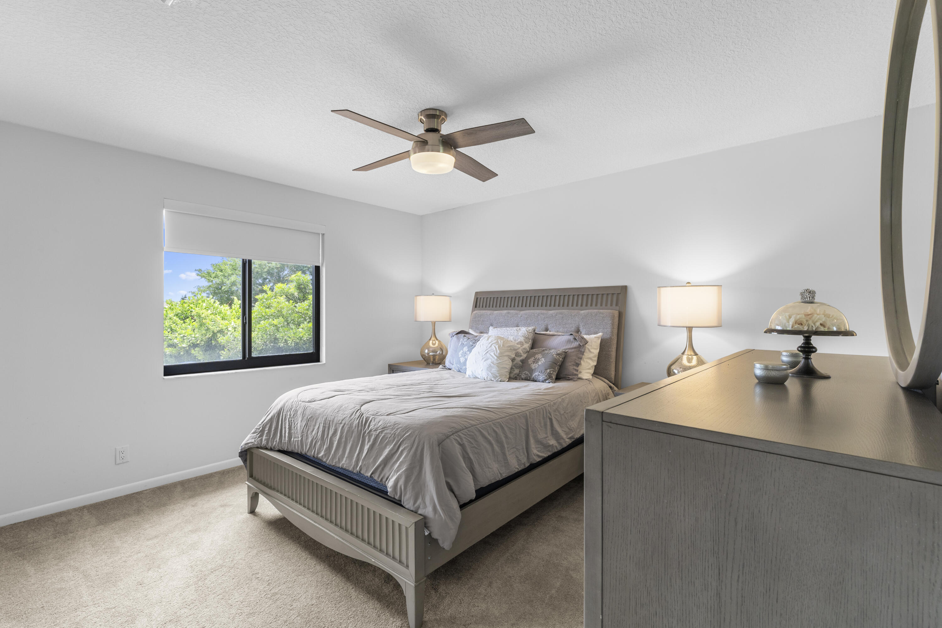 GREENVIEW SHORES 2 OF WELLINGTON - Residential Lease