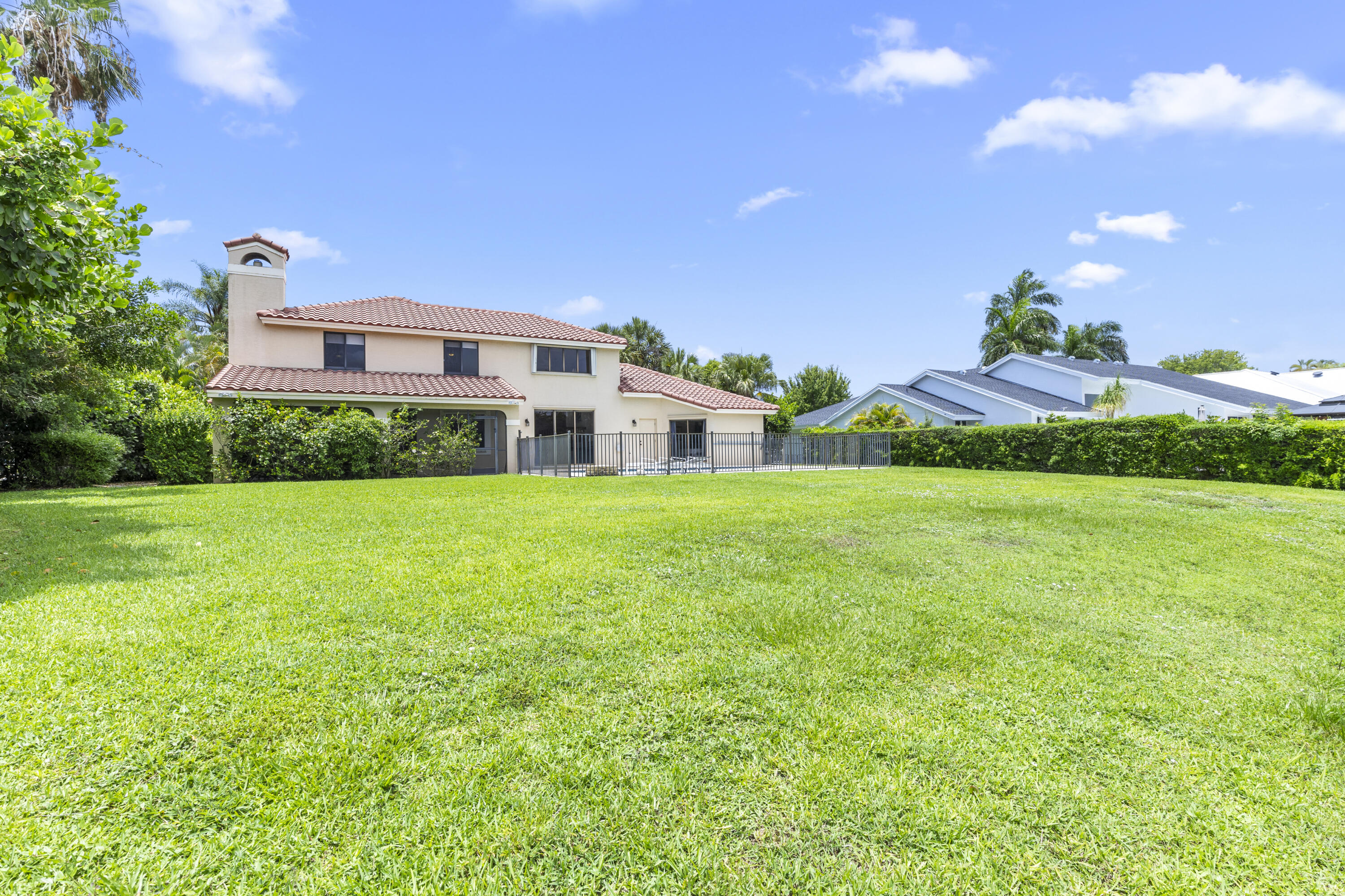 GREENVIEW SHORES 2 OF WELLINGTON - Residential Lease