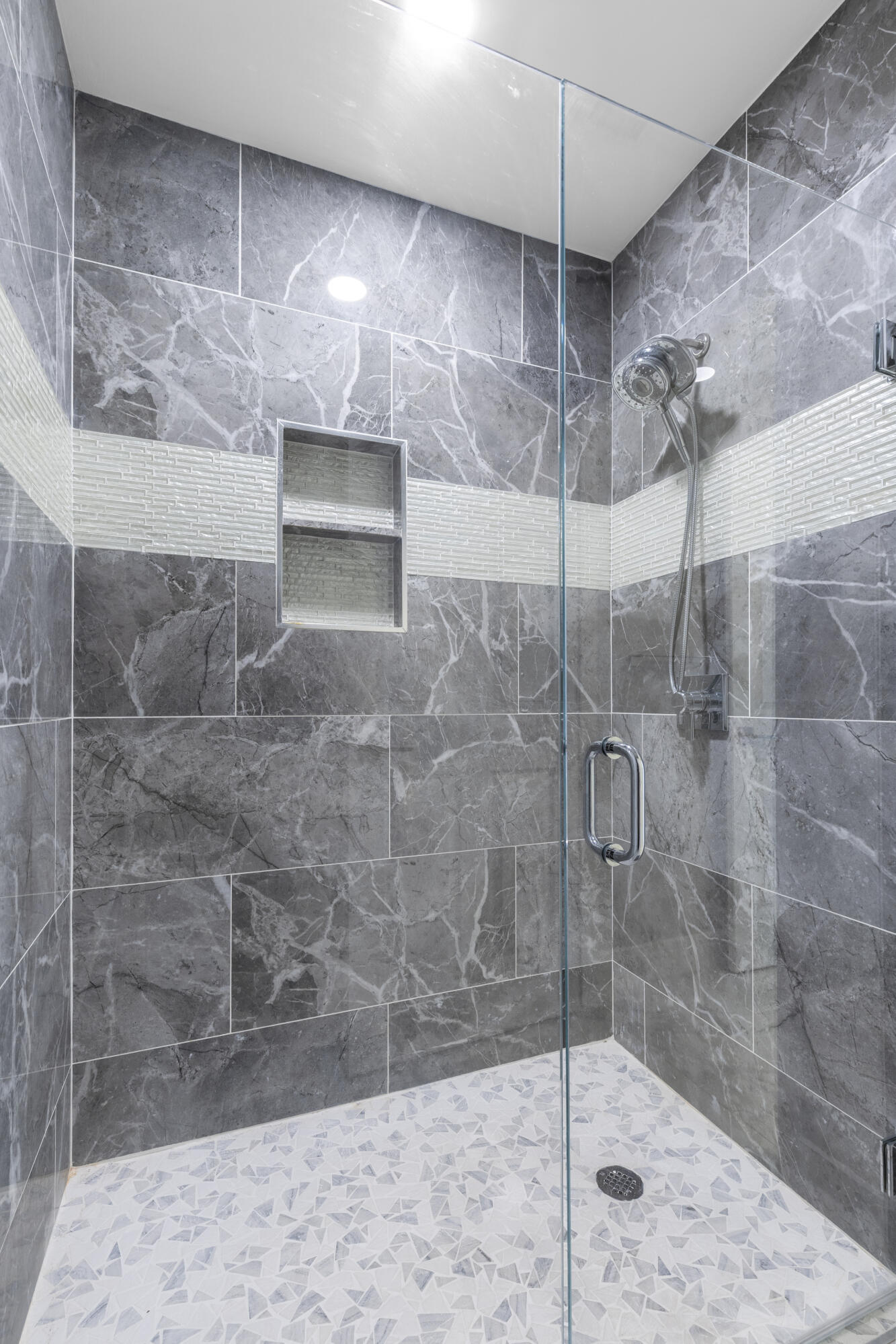 GREENVIEW SHORES 2 OF WELLINGTON - Residential Lease