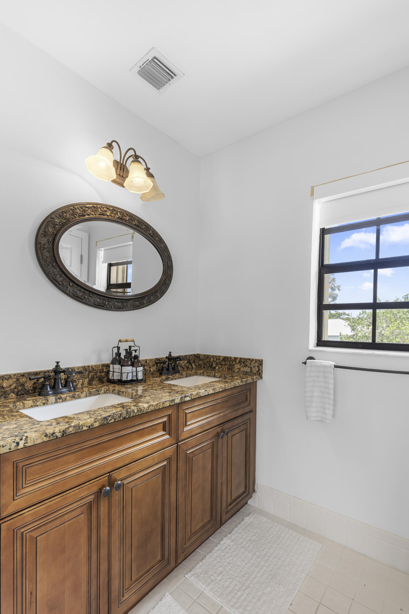 GREENVIEW SHORES 2 OF WELLINGTON - Residential Lease