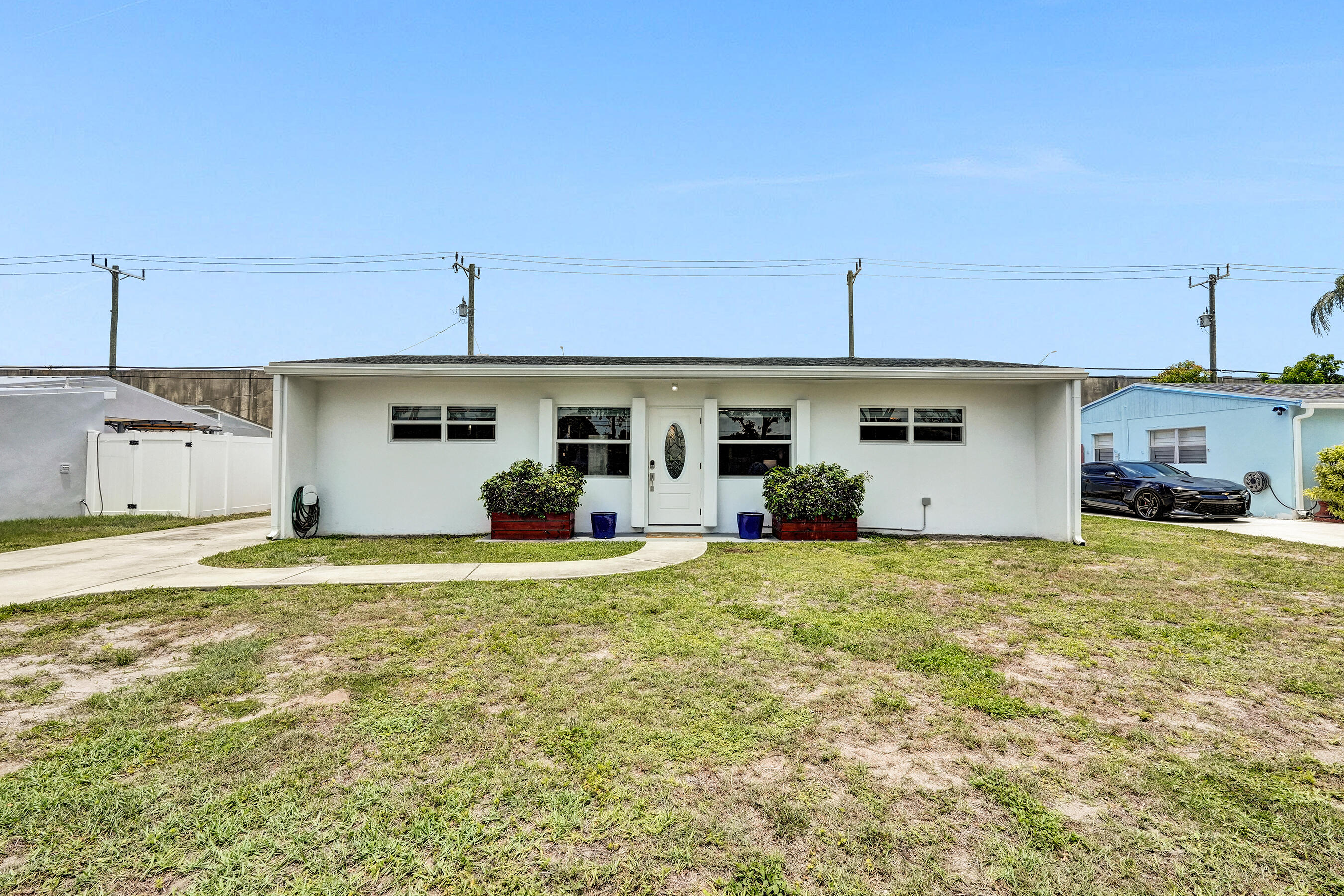 PALM BEACH SQUARE UNIT 1 - Residential Lease