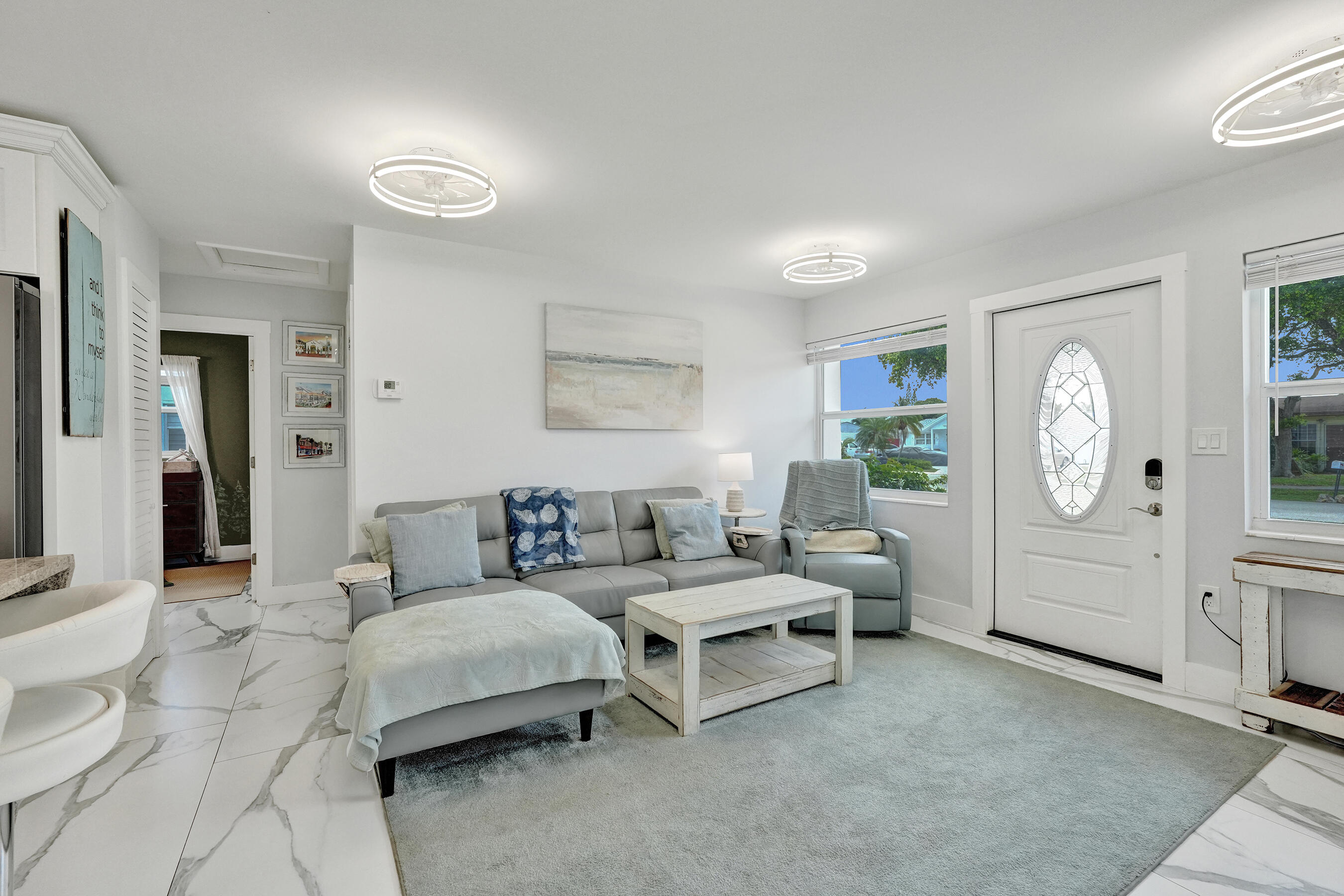 PALM BEACH SQUARE UNIT 1 - Residential Lease