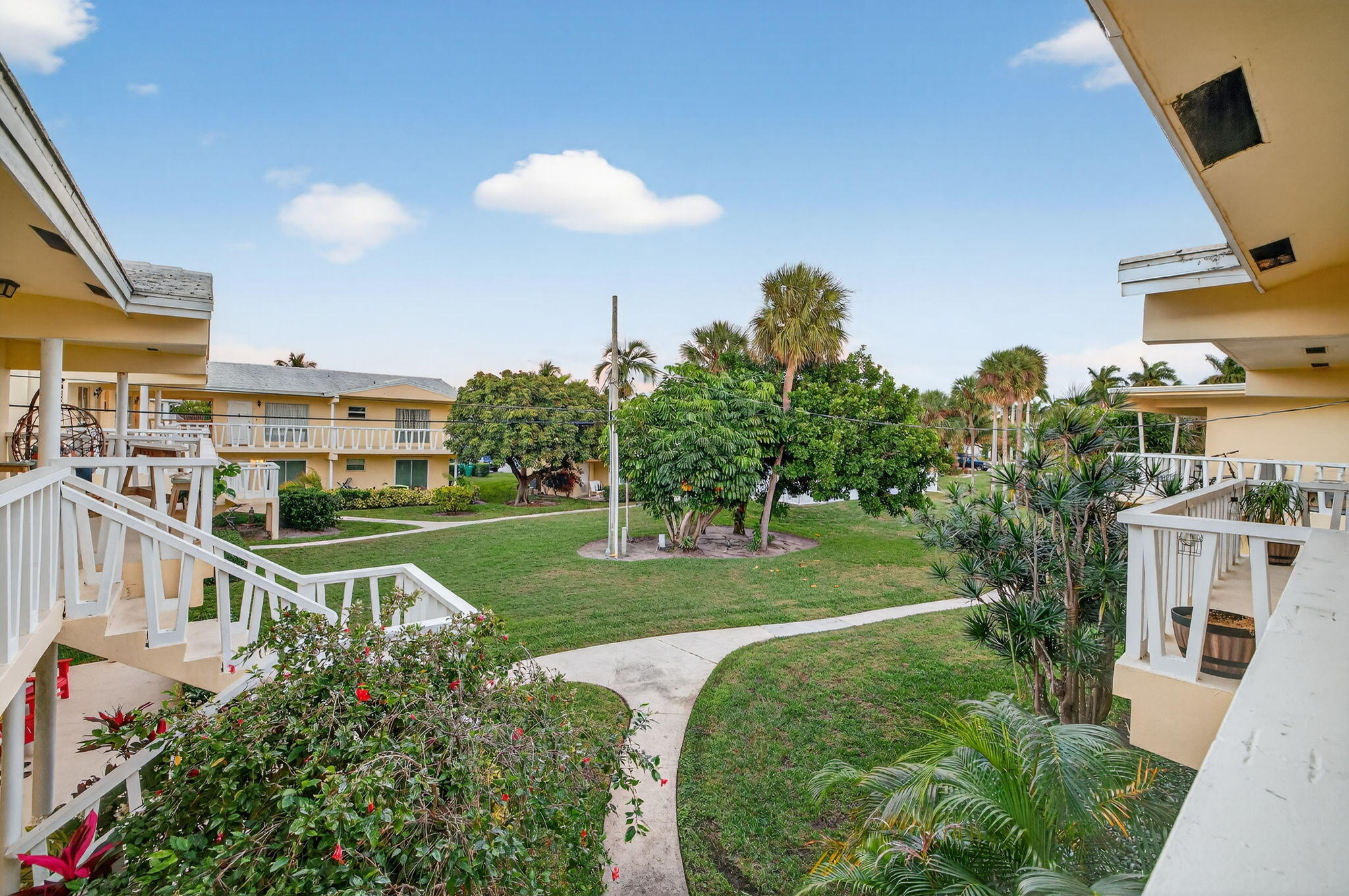 LIGHTHOUSE BAY CONDO - Residential Lease