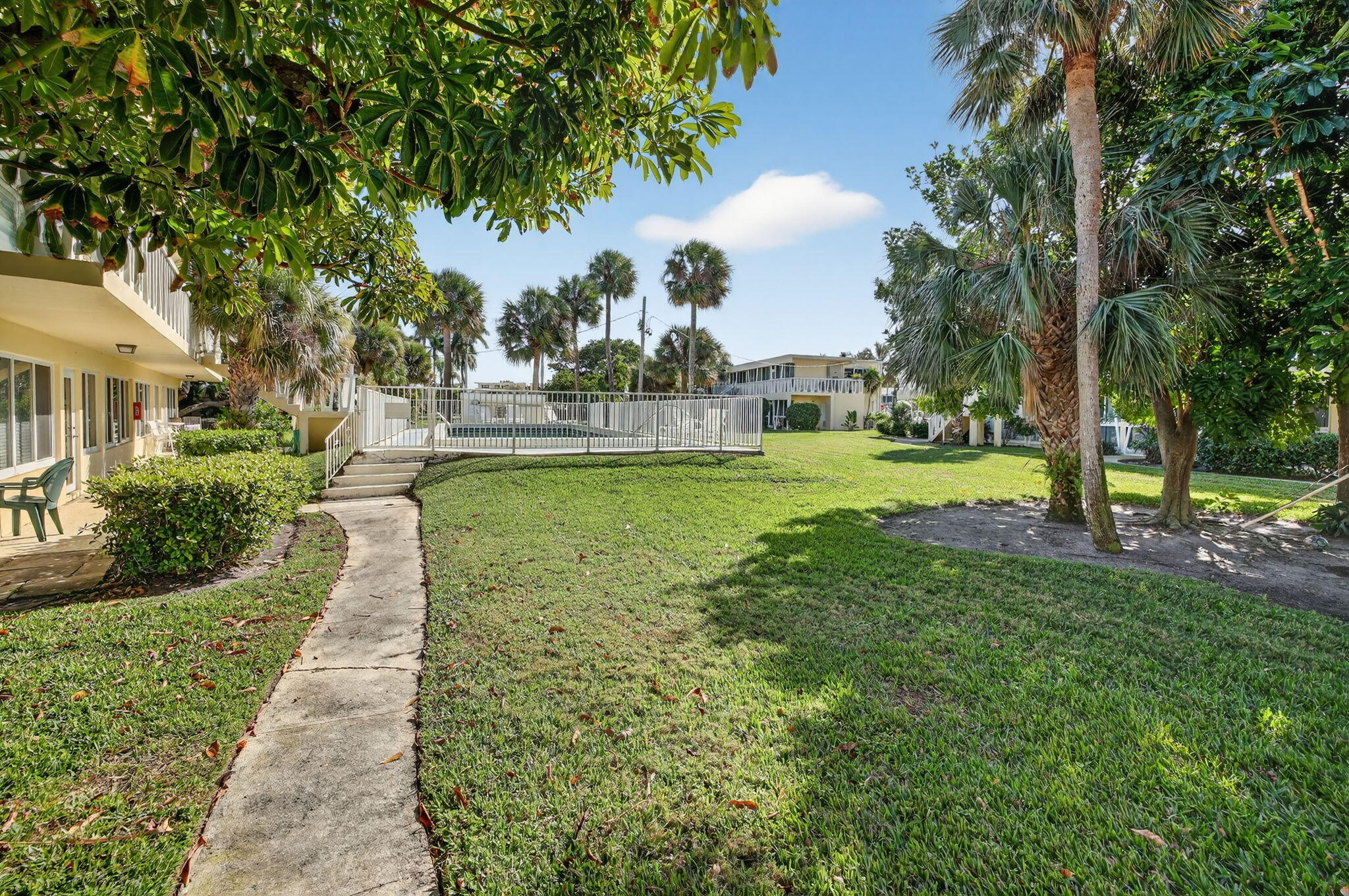 LIGHTHOUSE BAY CONDO - Residential Lease