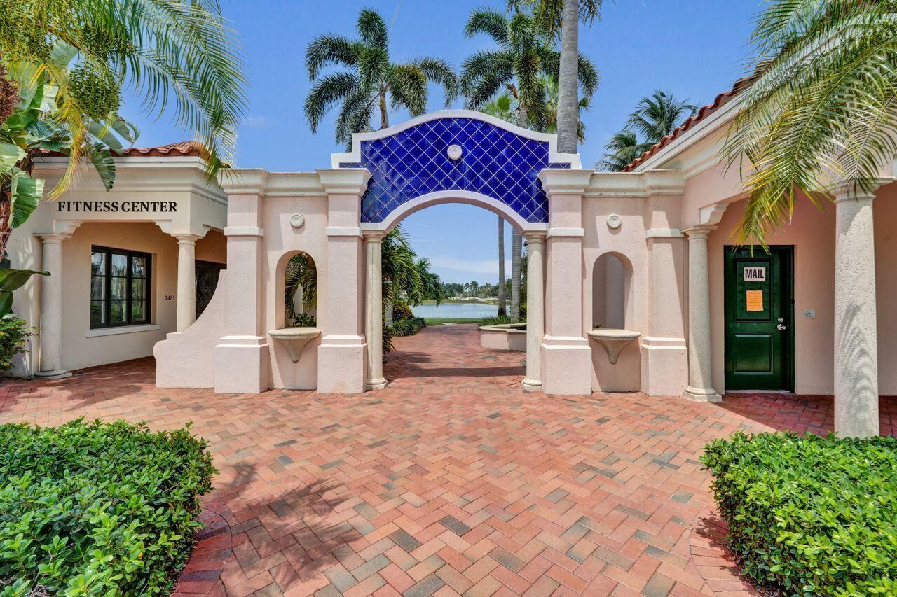 RIVERWALK 2 - Residential