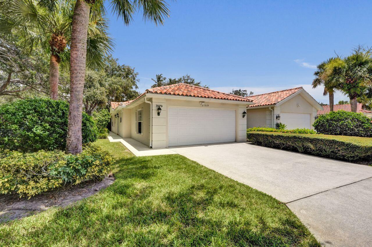 RIVERWALK 2 - Residential