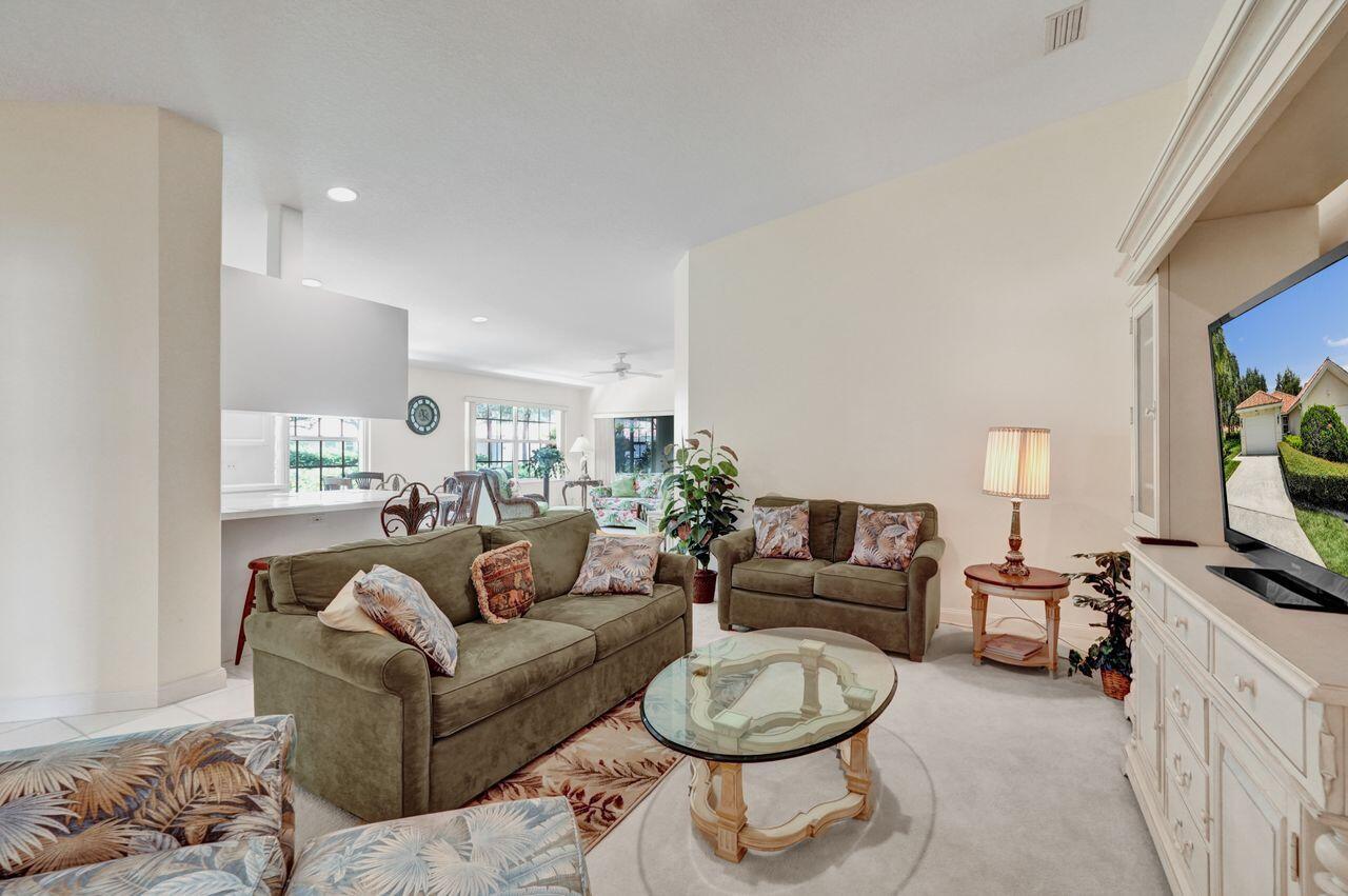 RIVERWALK 2 - Residential