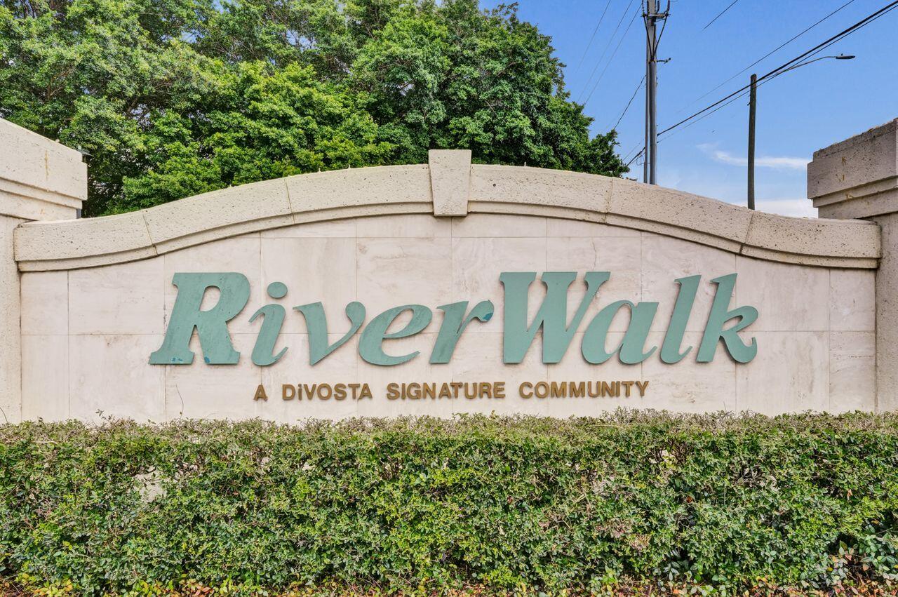 RIVERWALK 2 - Residential