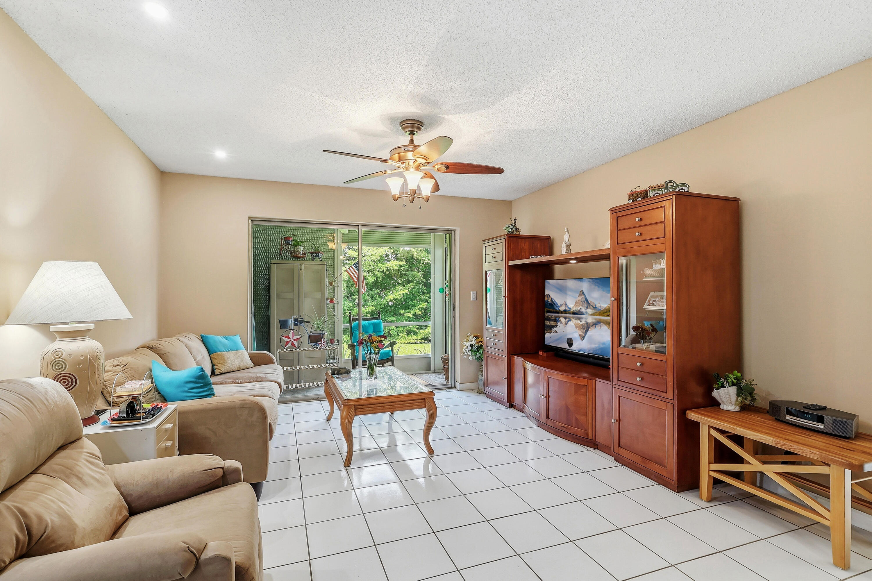 GOLDEN LAKES VILLAGE CONDO 1 THRU 13-A - Residential