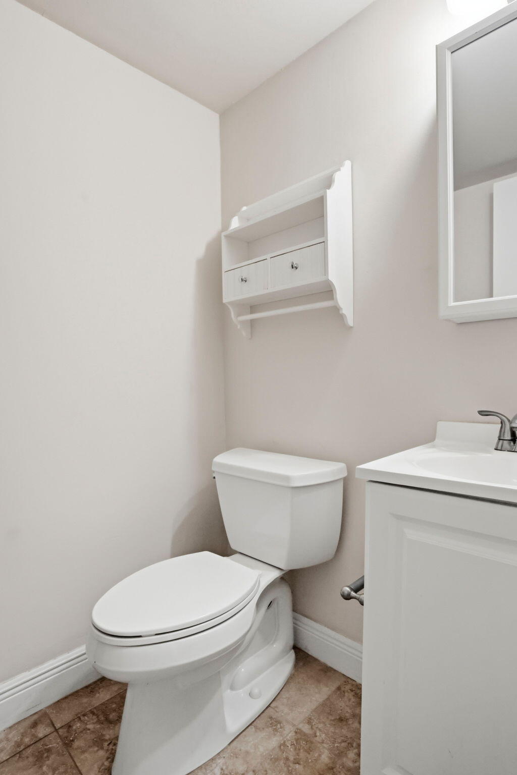 GARDENWAY A THRU Q CONDOS - Residential Lease