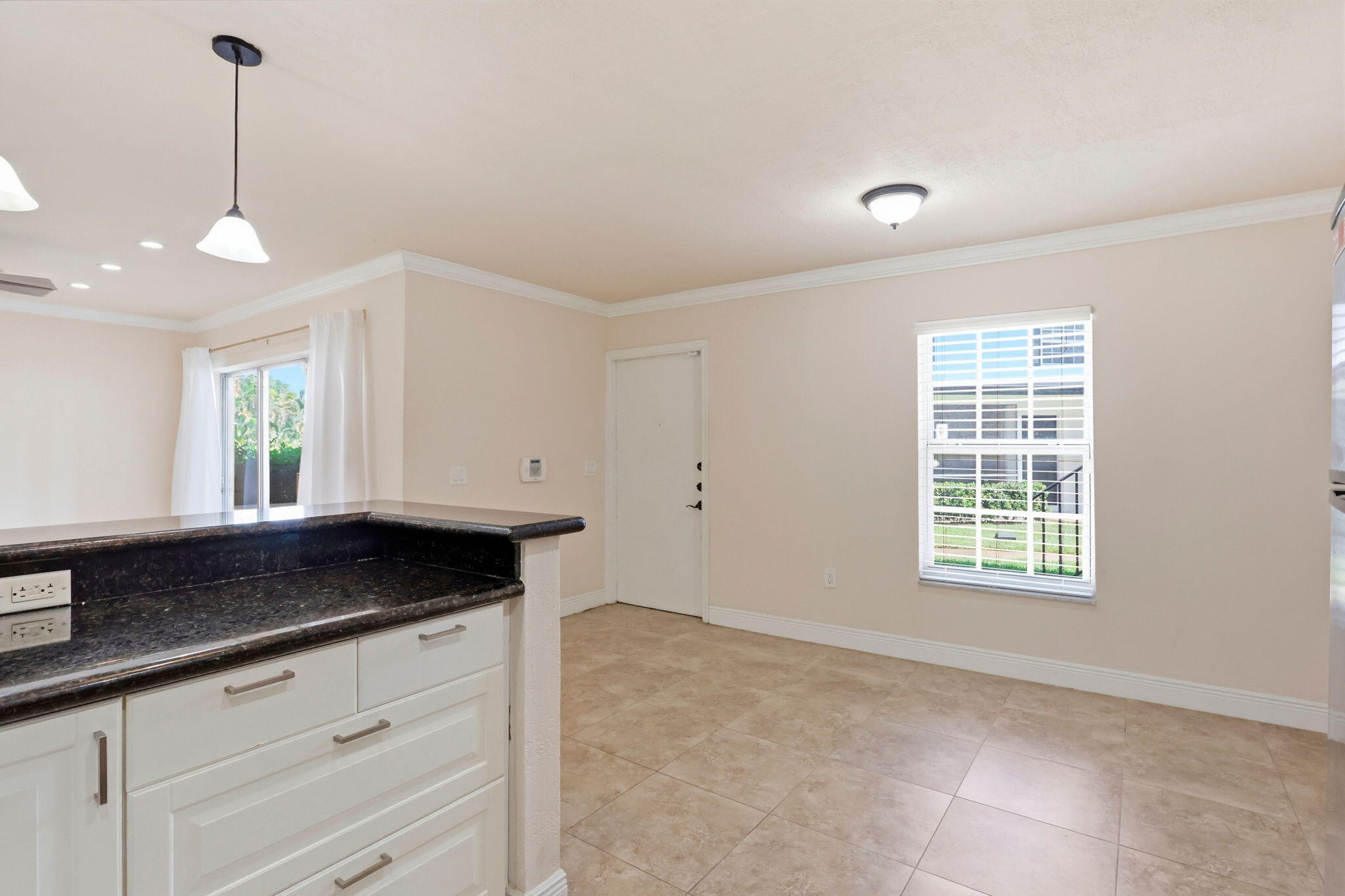 GARDENWAY A THRU Q CONDOS - Residential Lease
