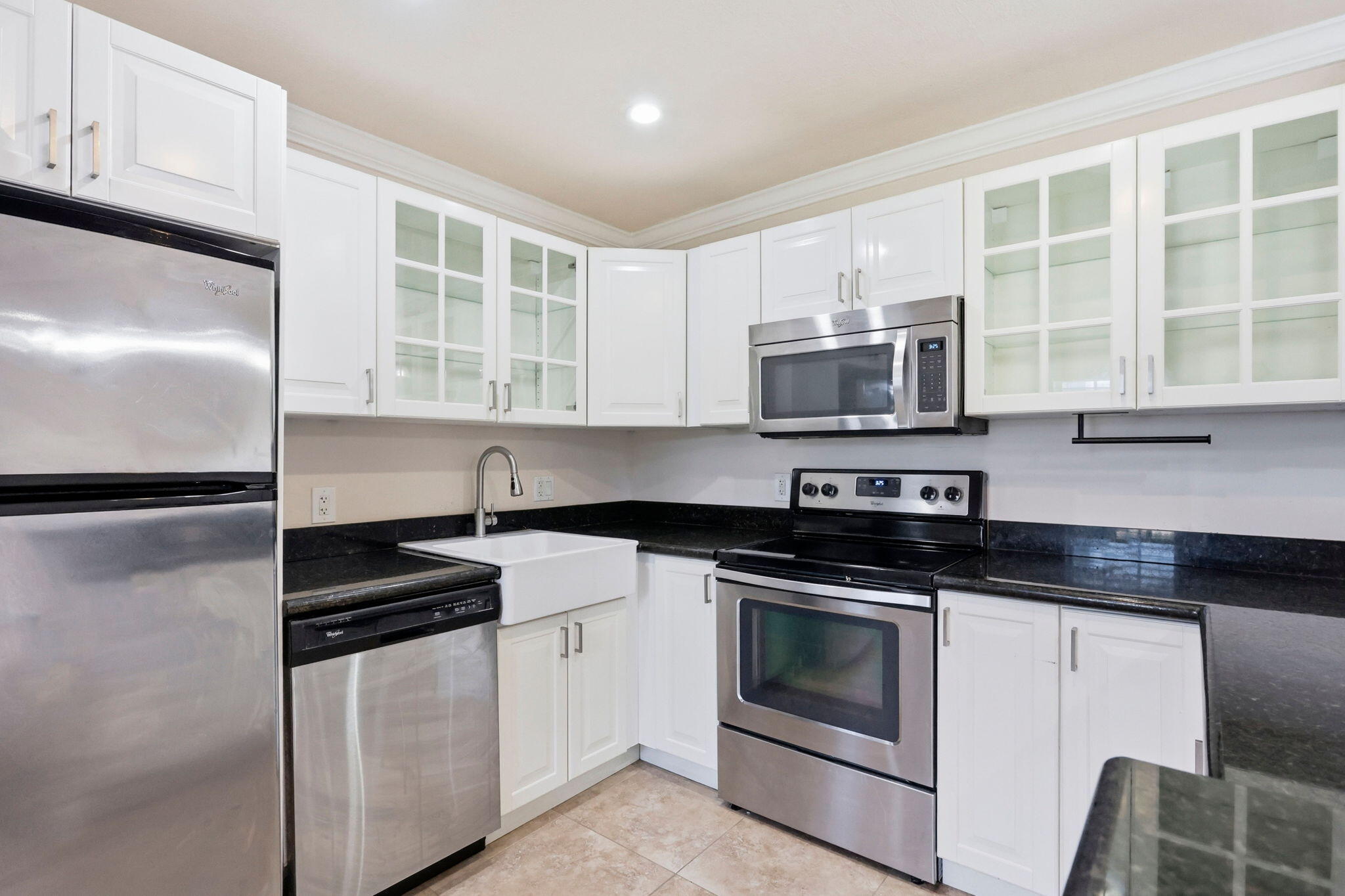 GARDENWAY A THRU Q CONDOS - Residential Lease