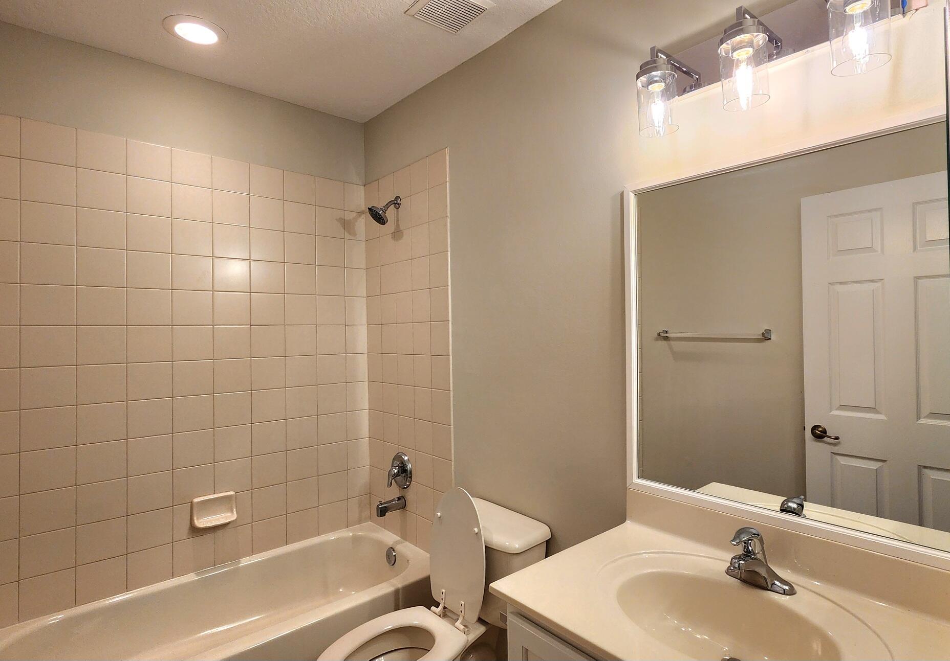 THOUSAND OAKS - Residential