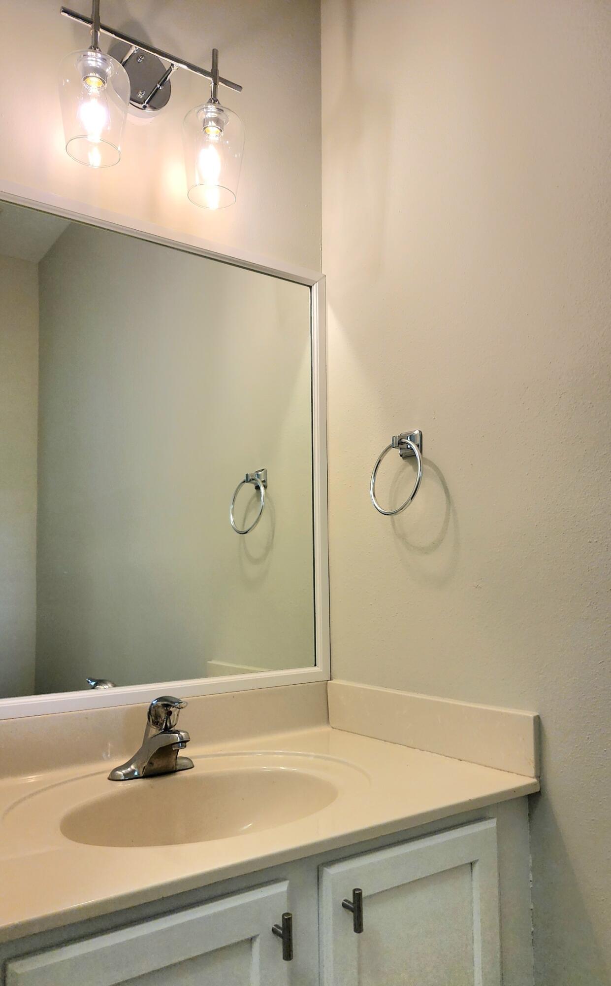 THOUSAND OAKS - Residential