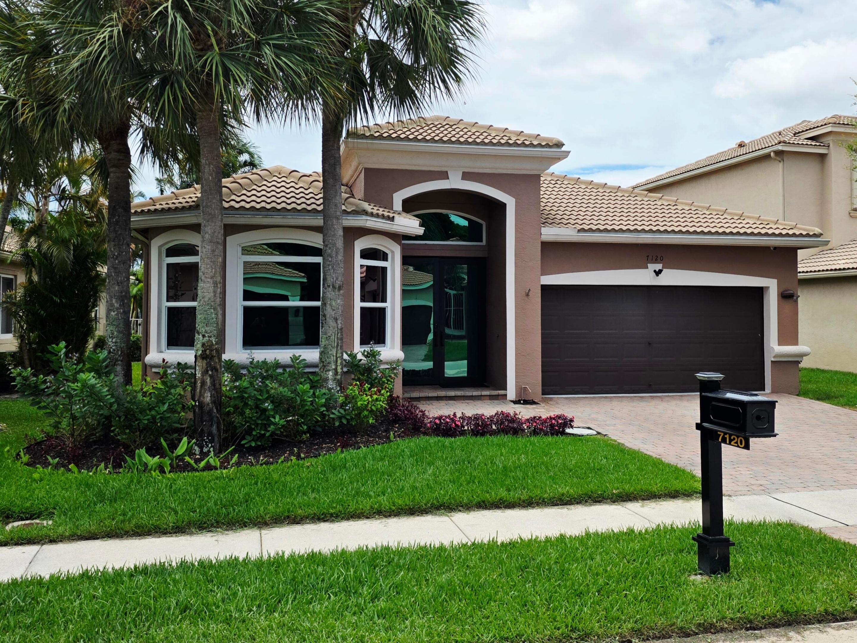 VILLAGES OF WINDSOR 4 - Residential