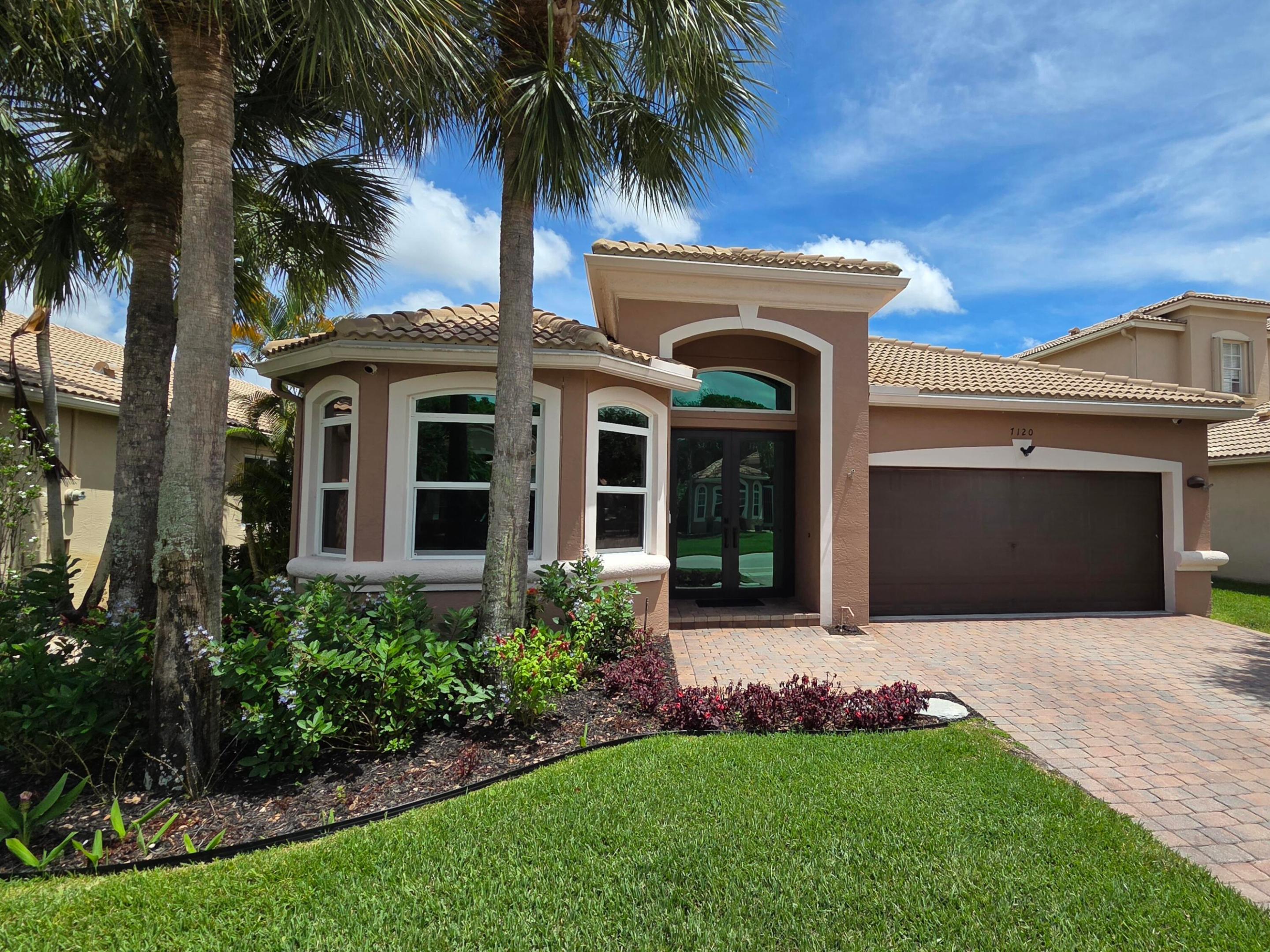 VILLAGES OF WINDSOR 4 - Residential
