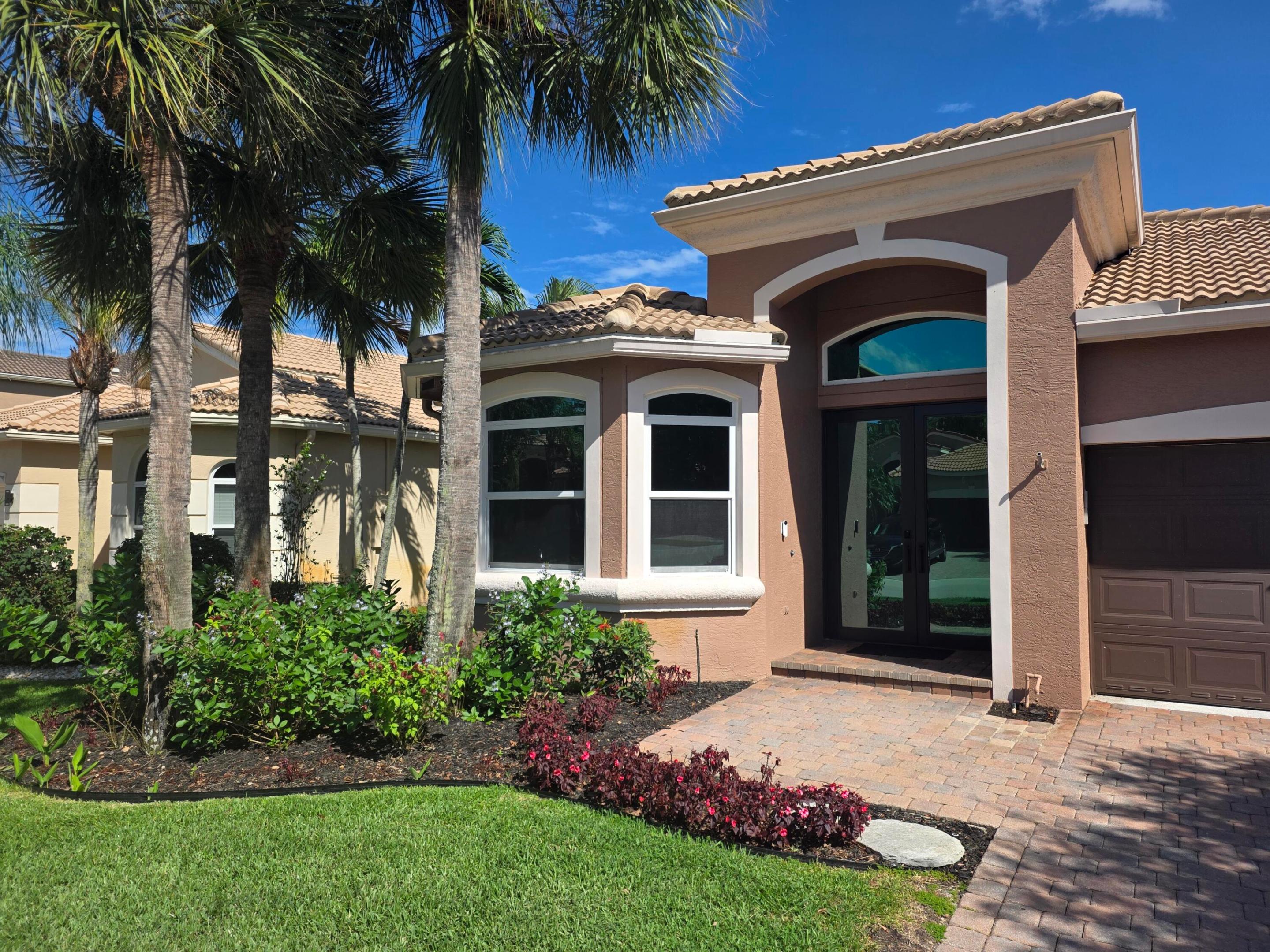 VILLAGES OF WINDSOR 4 - Residential