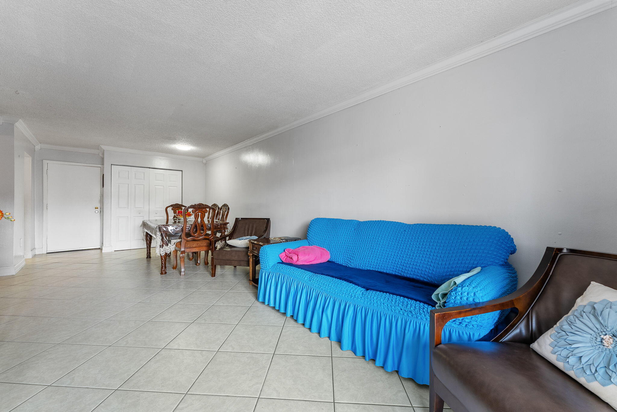 LOS SUENOS CONDO - Residential