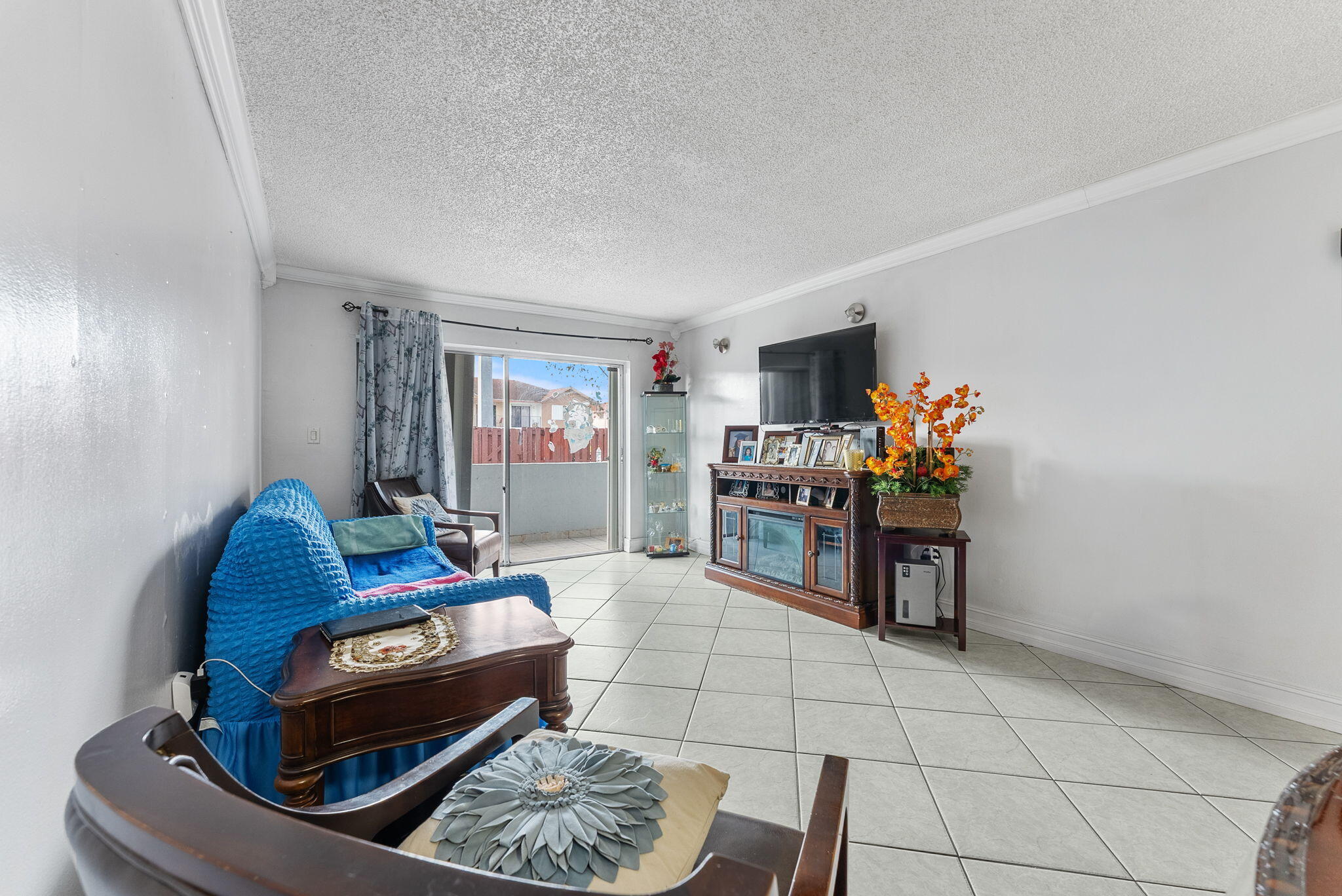 LOS SUENOS CONDO - Residential