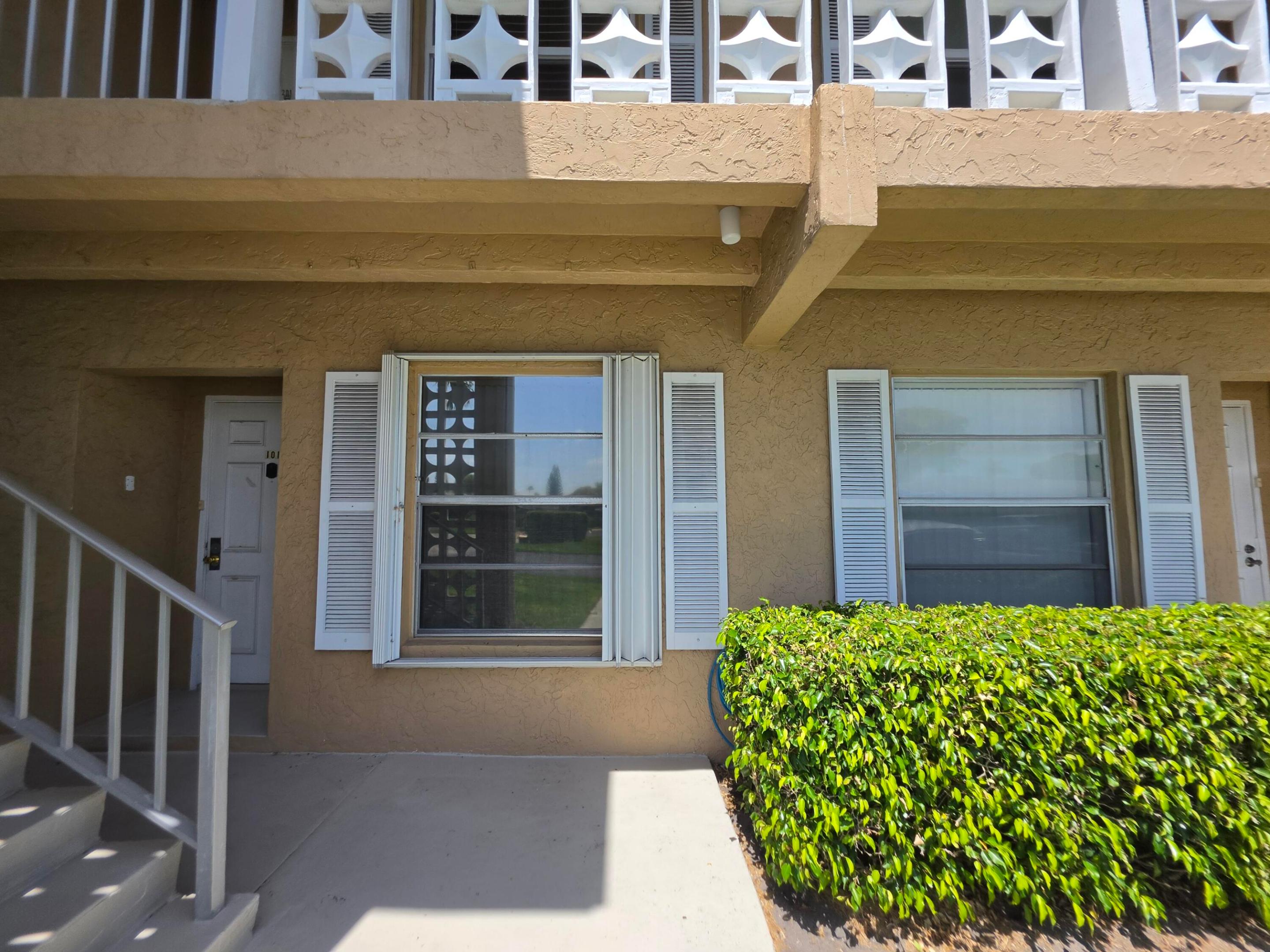 PINES OF DELRAY CONDO - Residential