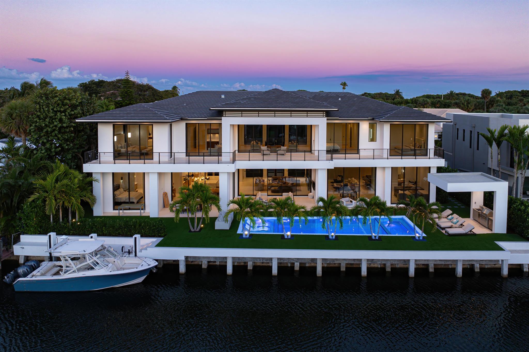 SUN AND SURF - Residential