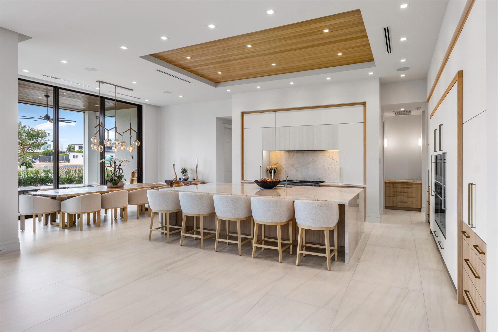 SUN AND SURF - Residential