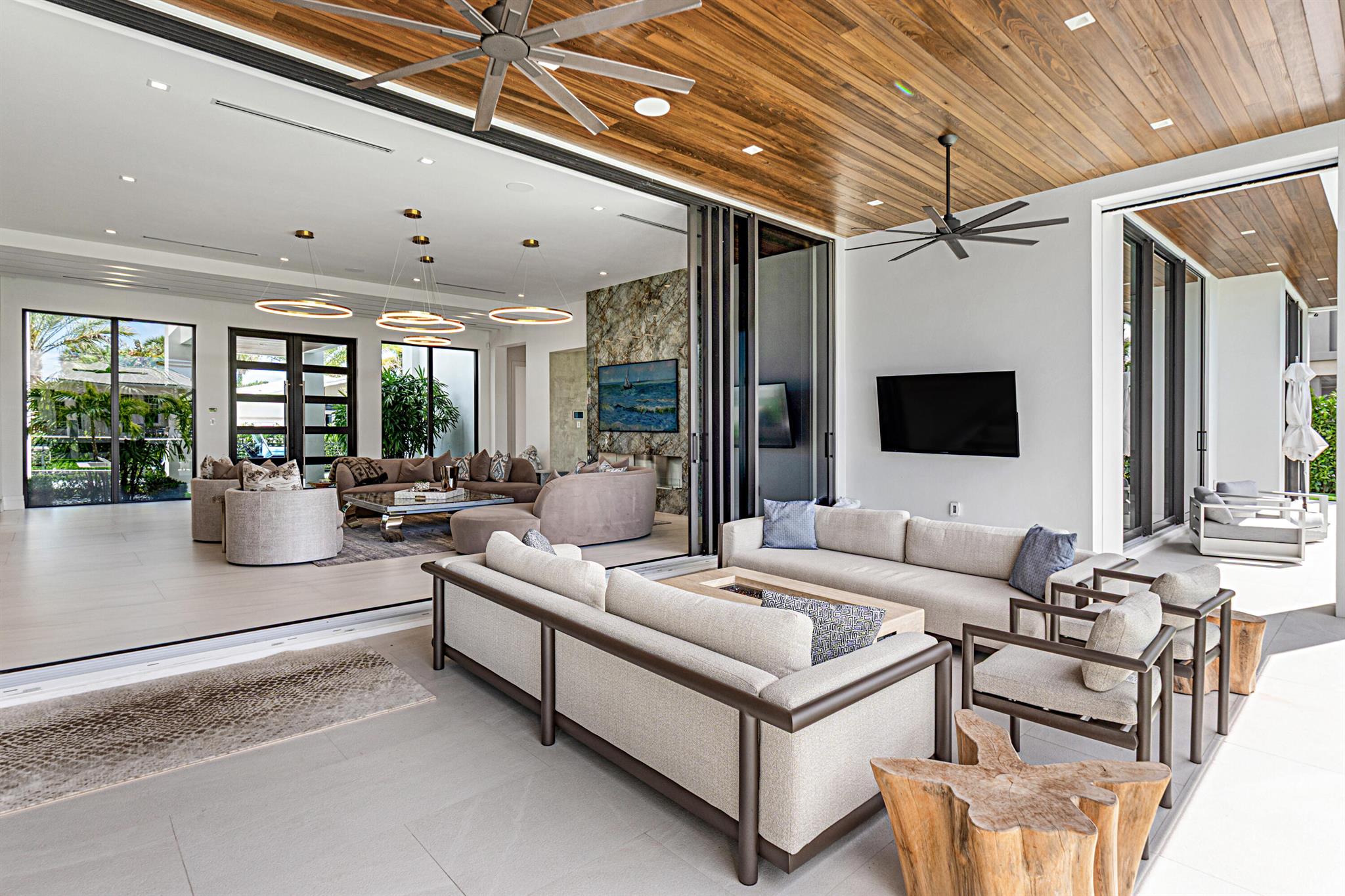 SUN AND SURF - Residential