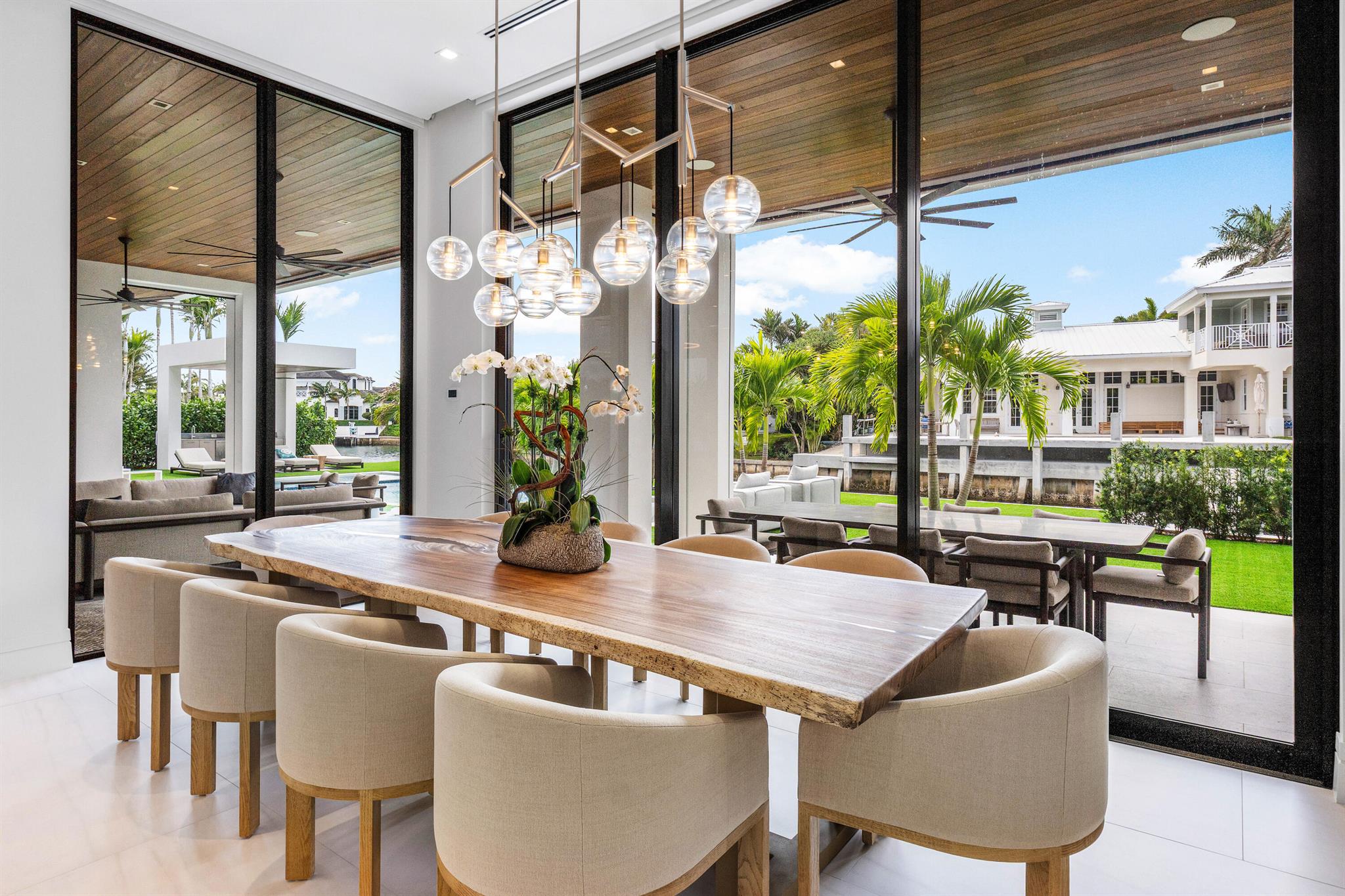 SUN AND SURF - Residential