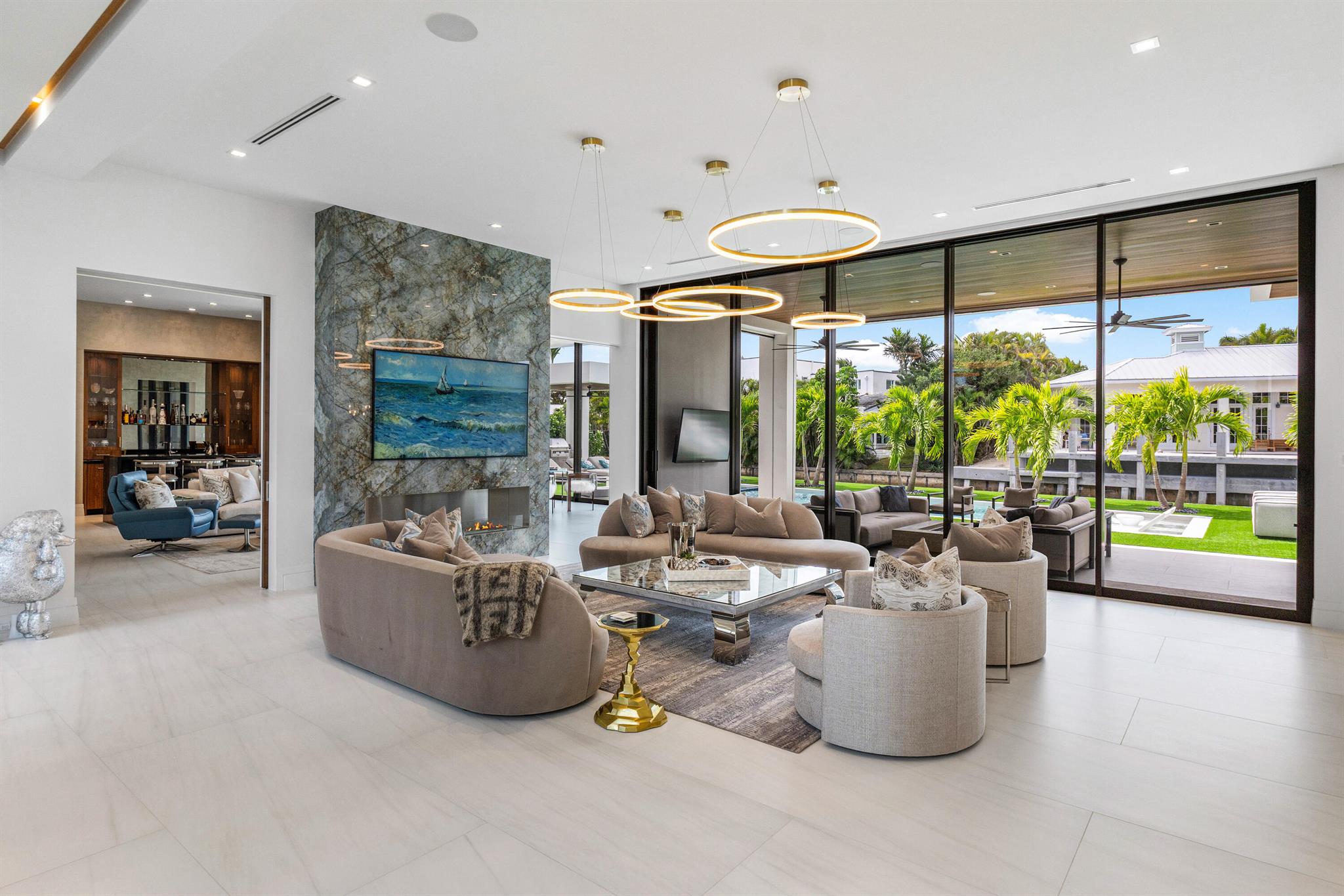 SUN AND SURF - Residential