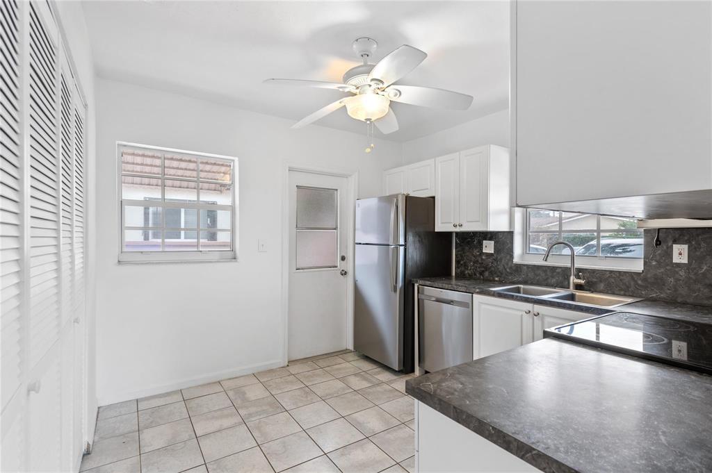 SILVER SHORES SEC OF LAUDERDALE - Residential Lease