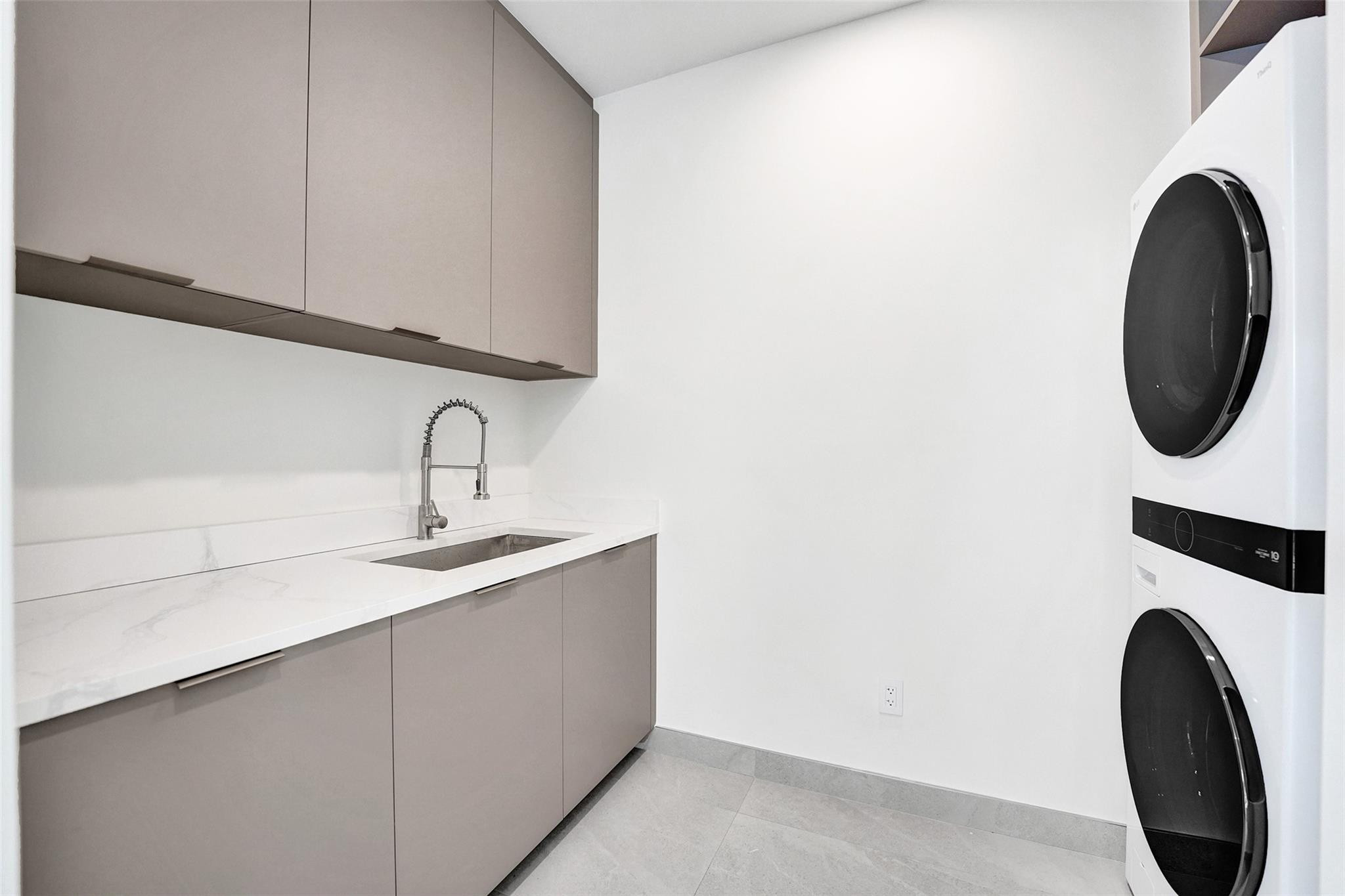 ALLENWOOD ADD - Residential
