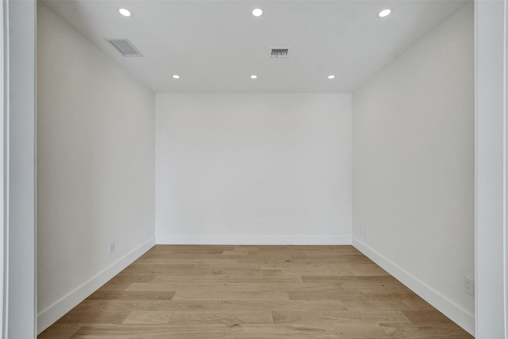 ALLENWOOD ADD - Residential