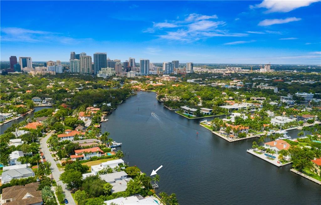 RIO VISTA ISLES - Residential