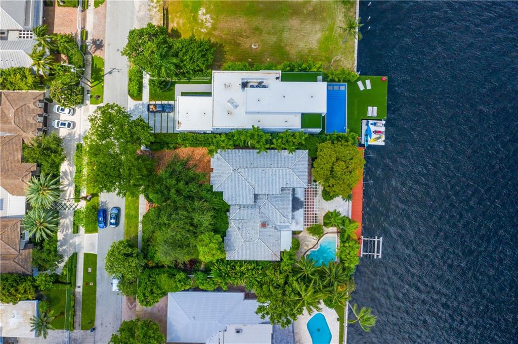 RIO VISTA ISLES - Residential