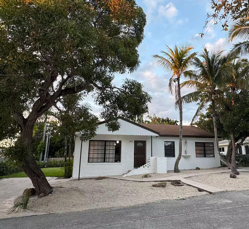 Exceptional opportunity in the heart of Juno Beach! Currently operating as a successful Airbnb with income history available upon request. Ideally located just minutes from the beach, waterfront dining, shopping and local attractions, this property offers the perfect combination of coastal living and investment potential. Whether you're looking for a primary residence, vacation retreat, or income-producing property, this home is a rare find in one of South Florida's most desirable beach communities.