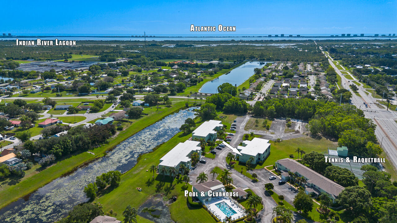 MEADOWS OF PORT ST LUCIE BUILDINGS D-R - Residential