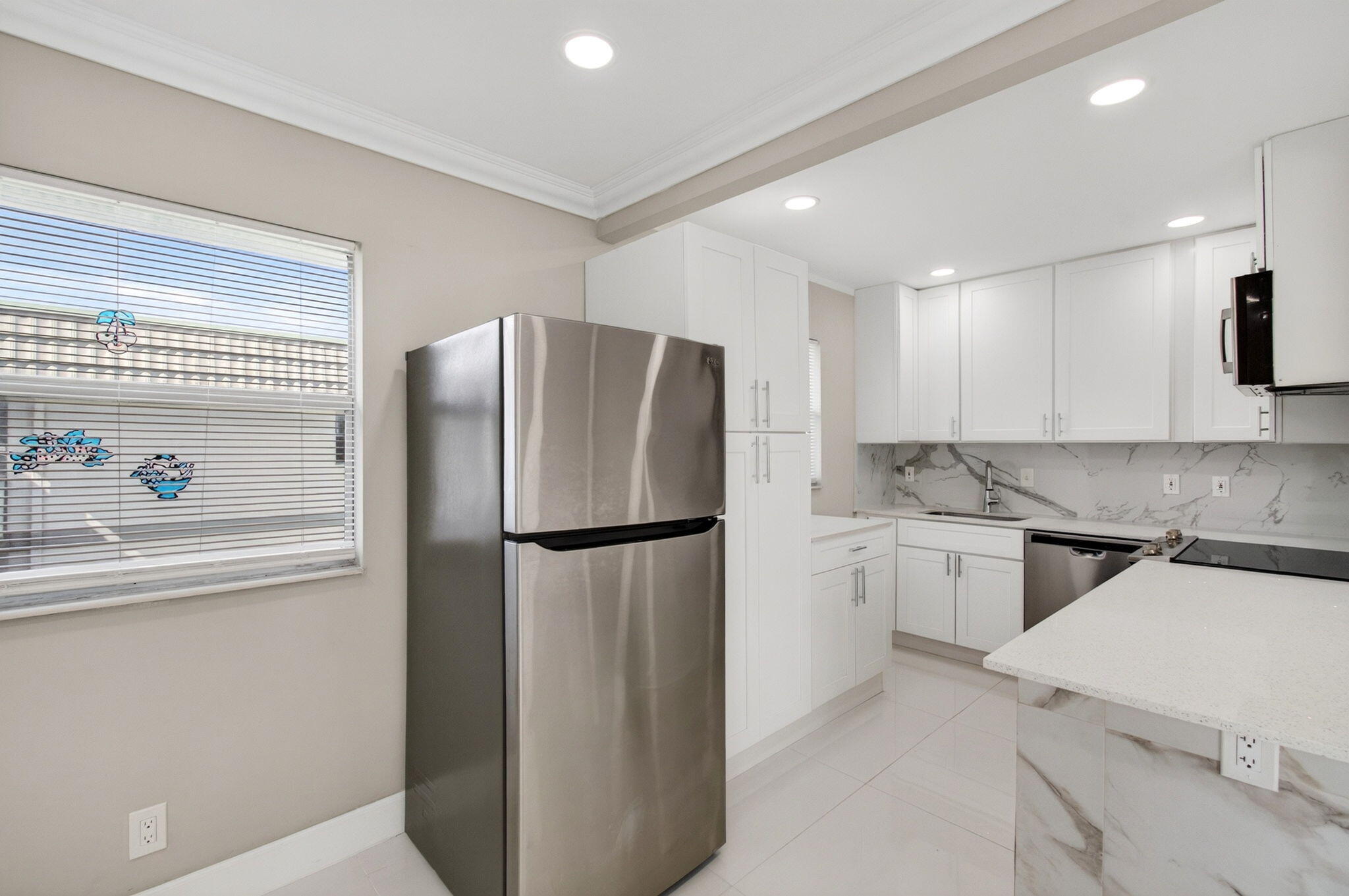 KINGS POINT - Residential