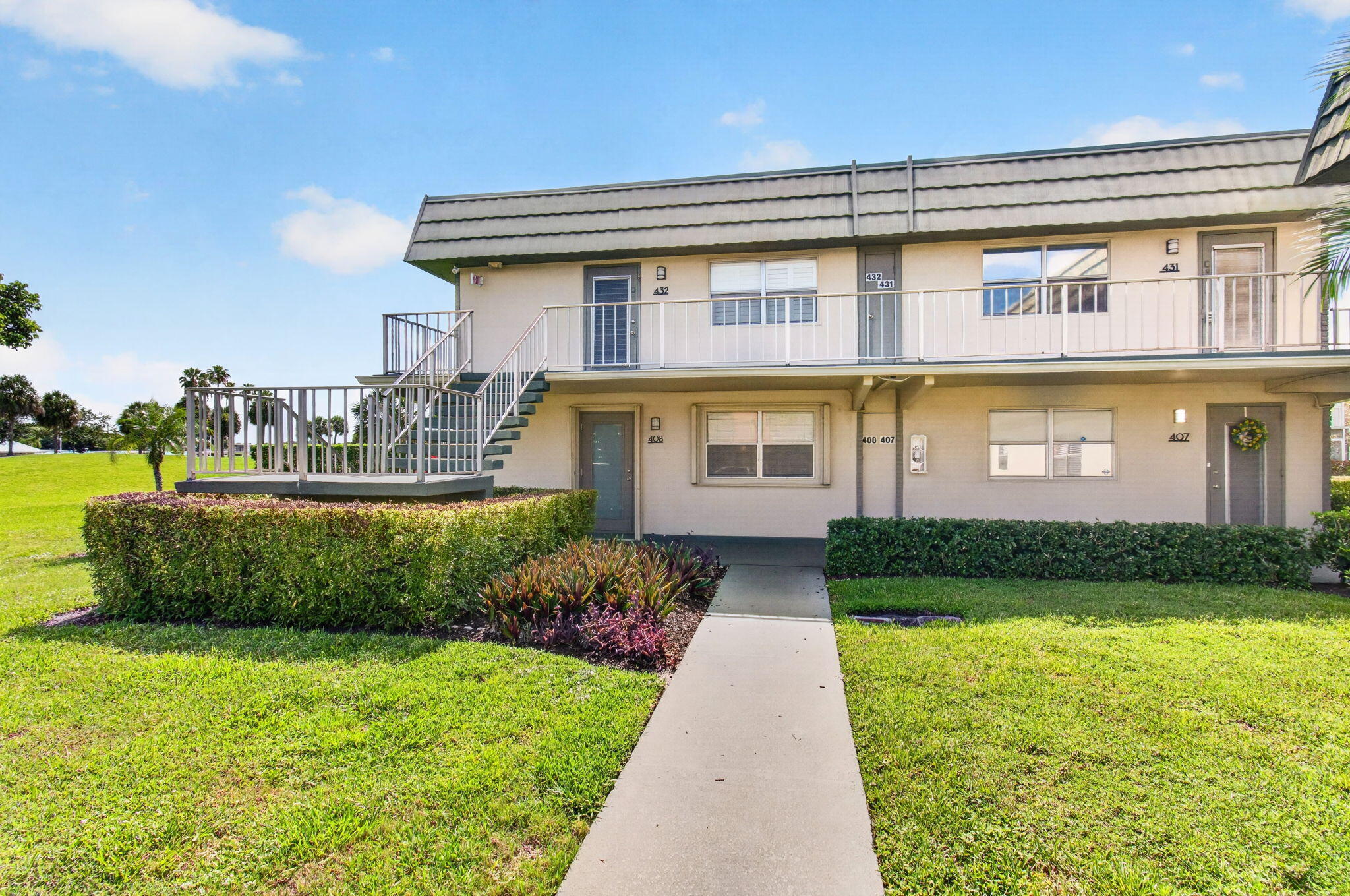 KINGS POINT - Residential