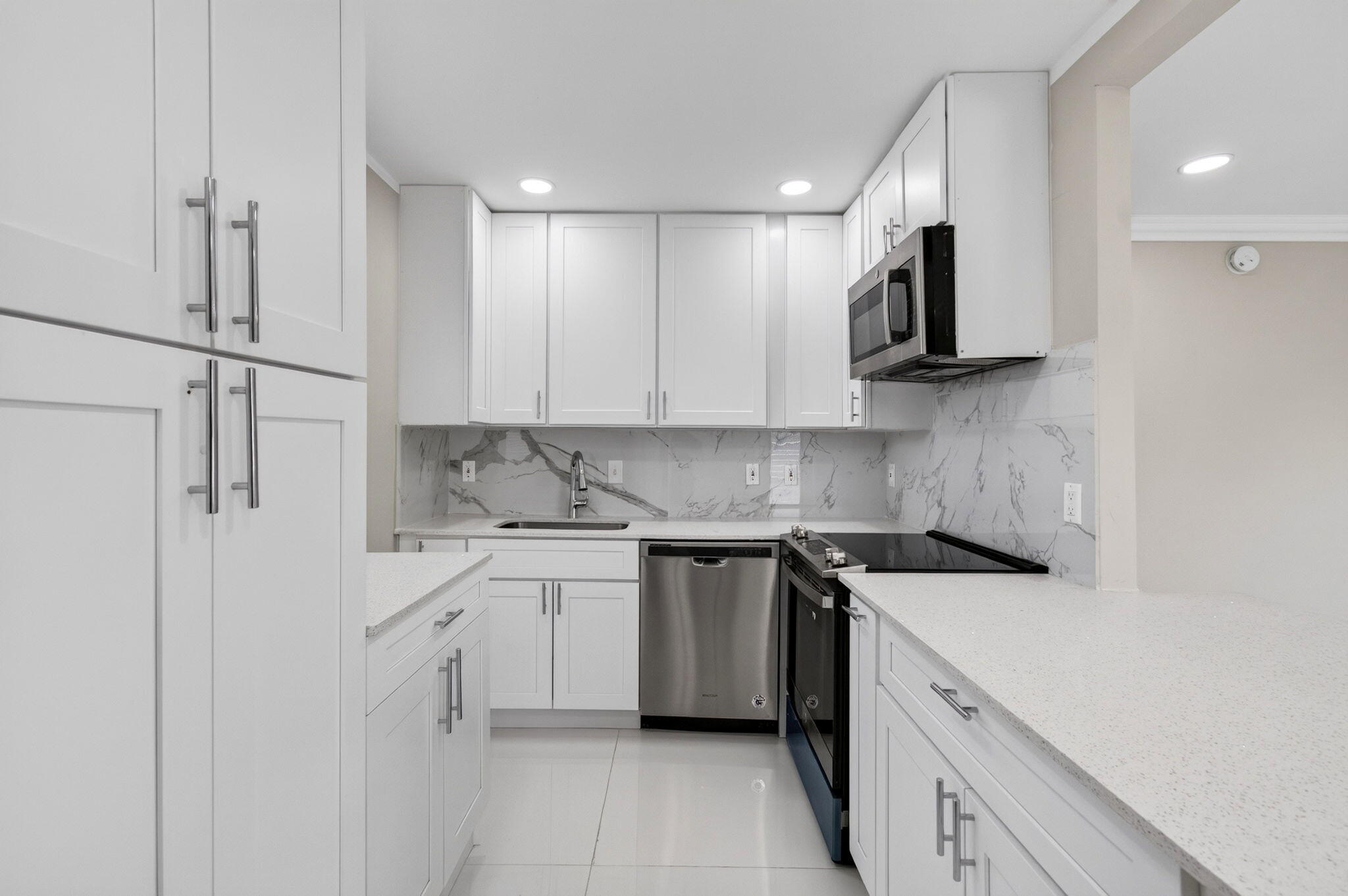 KINGS POINT - Residential