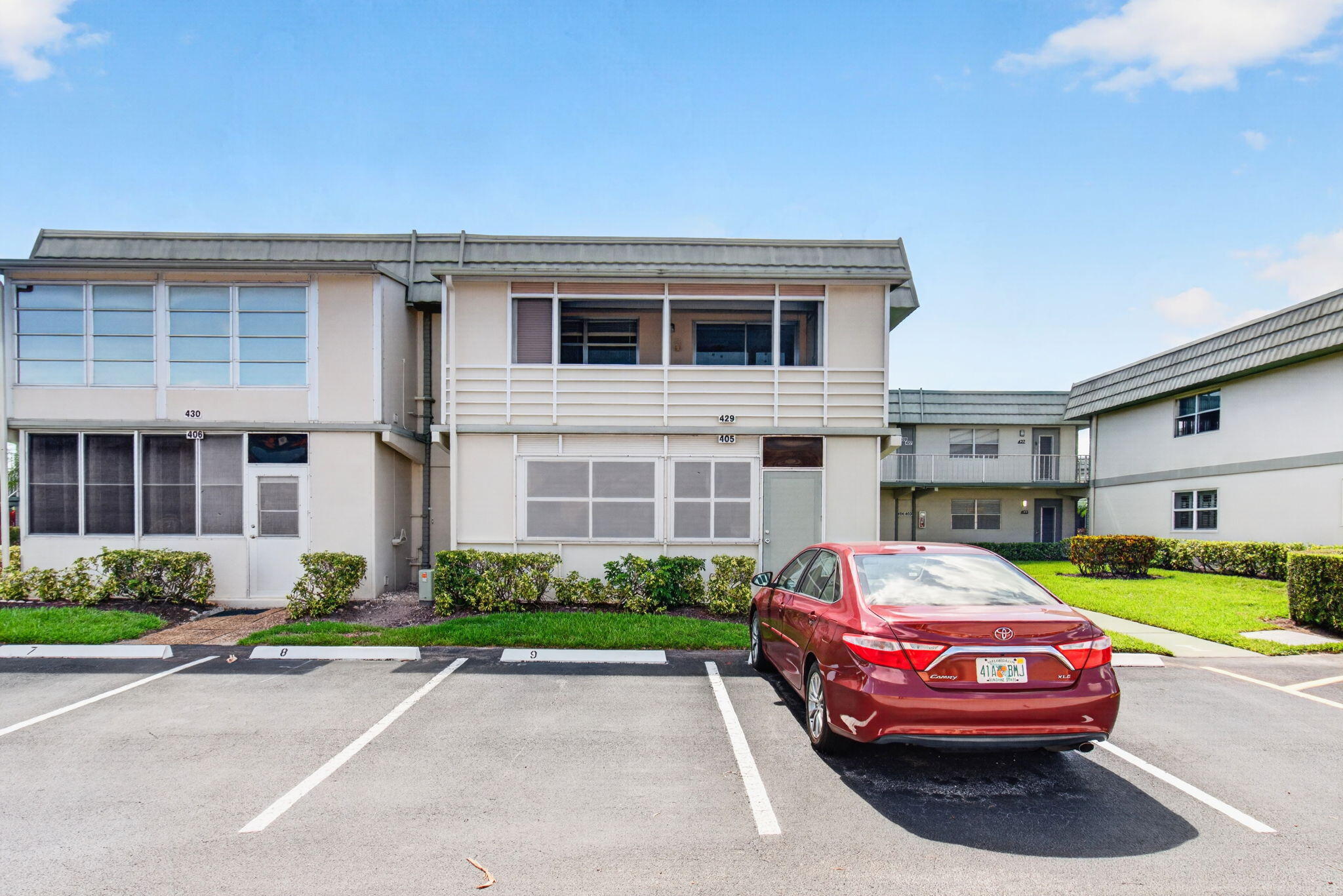 KINGS POINT - Residential