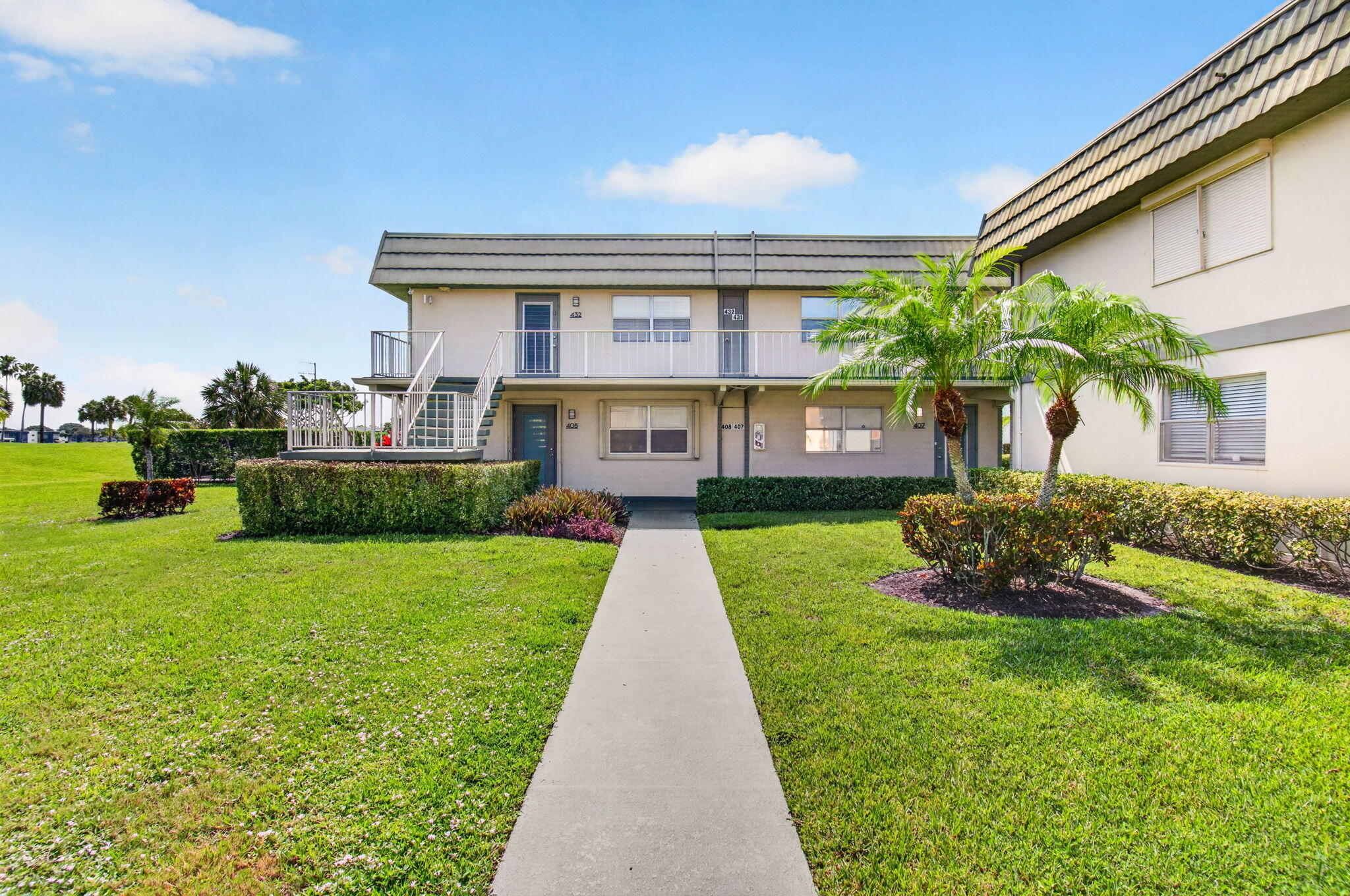 KINGS POINT - Residential