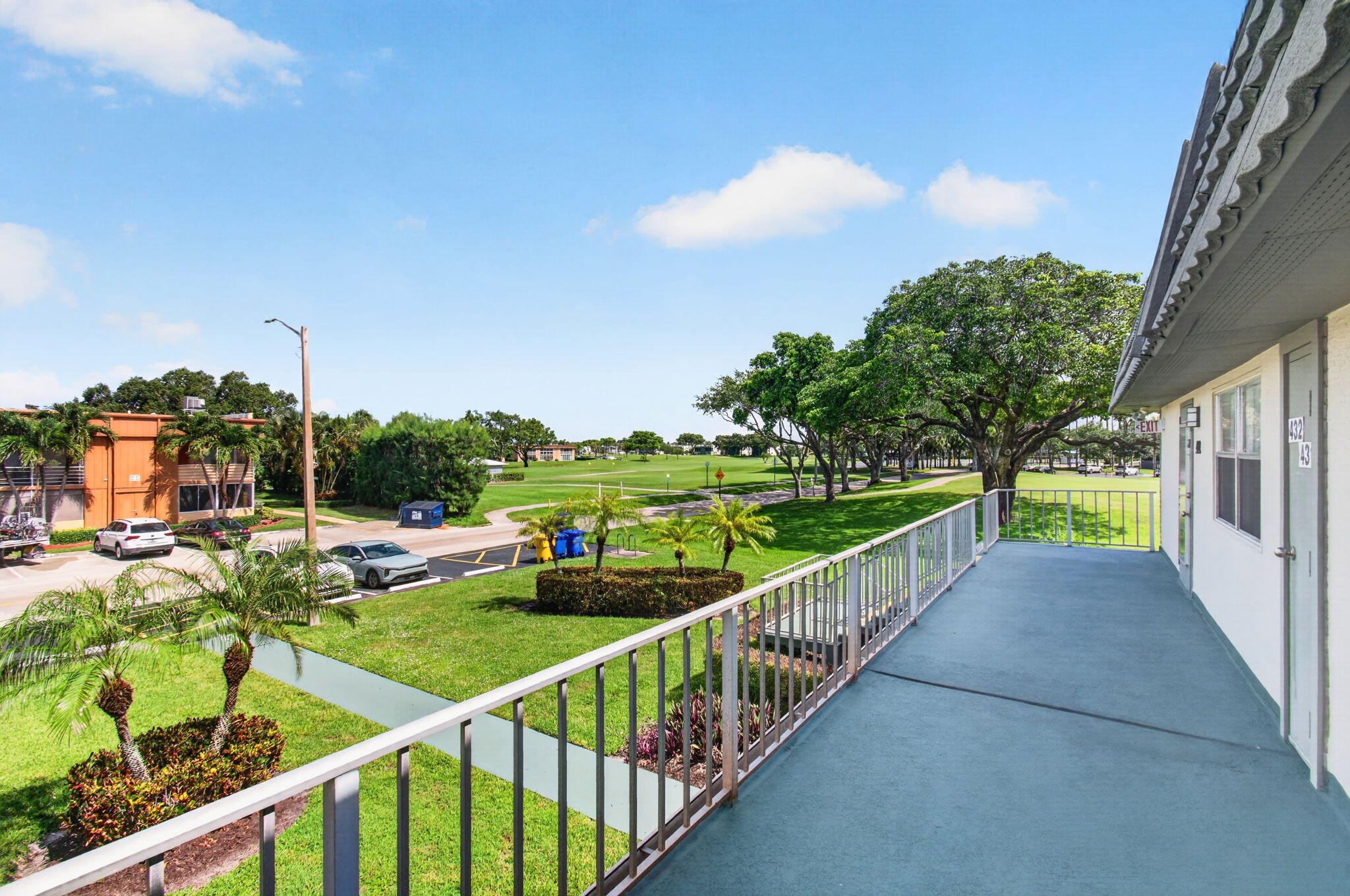 KINGS POINT - Residential