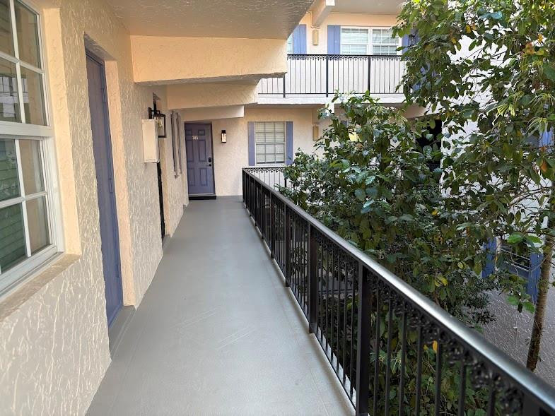 TENNIS CLUB LENGLEN CONDO - Residential