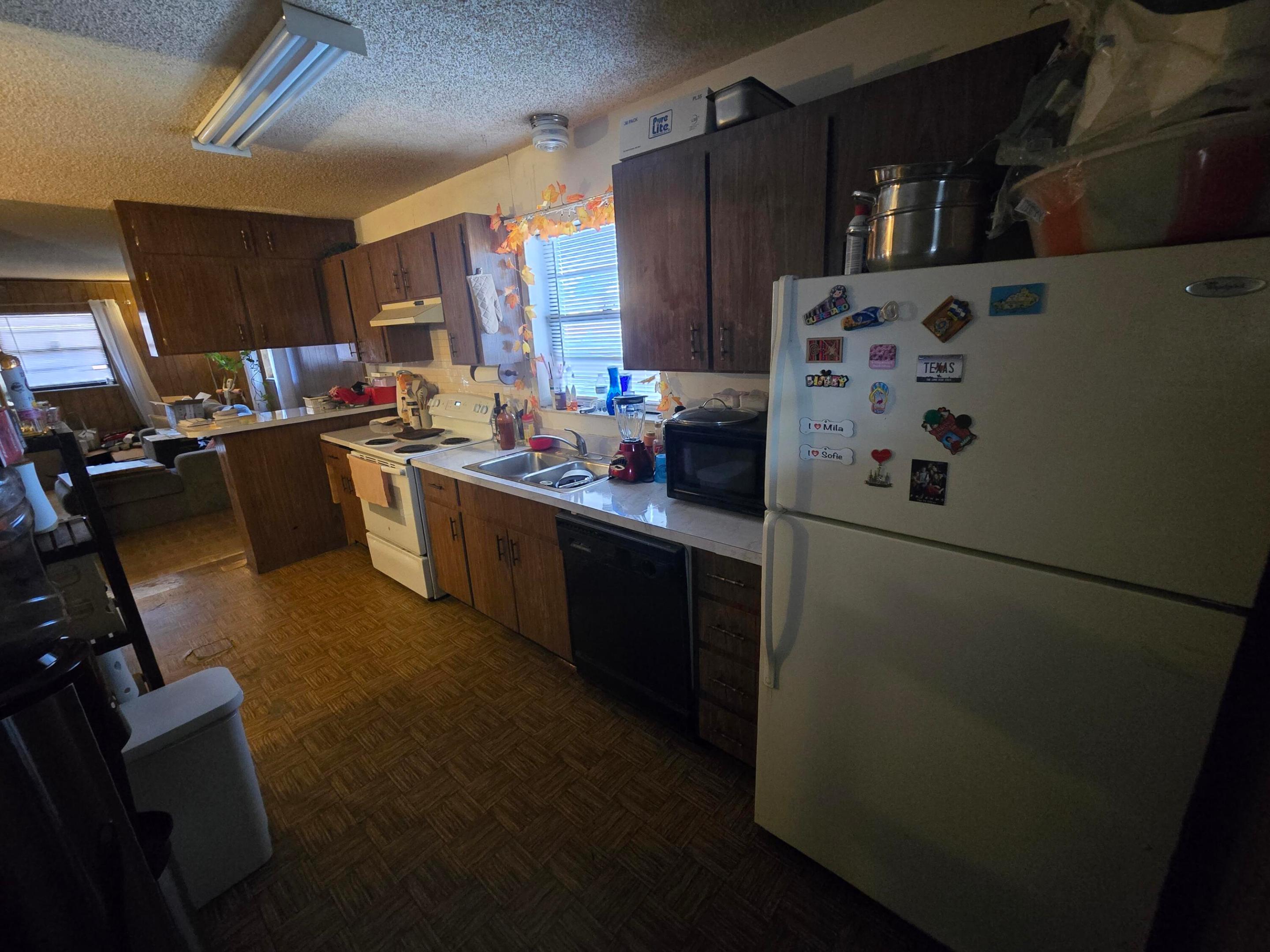 BUNKER HILL ADD 2 TO WPB - Residential Income