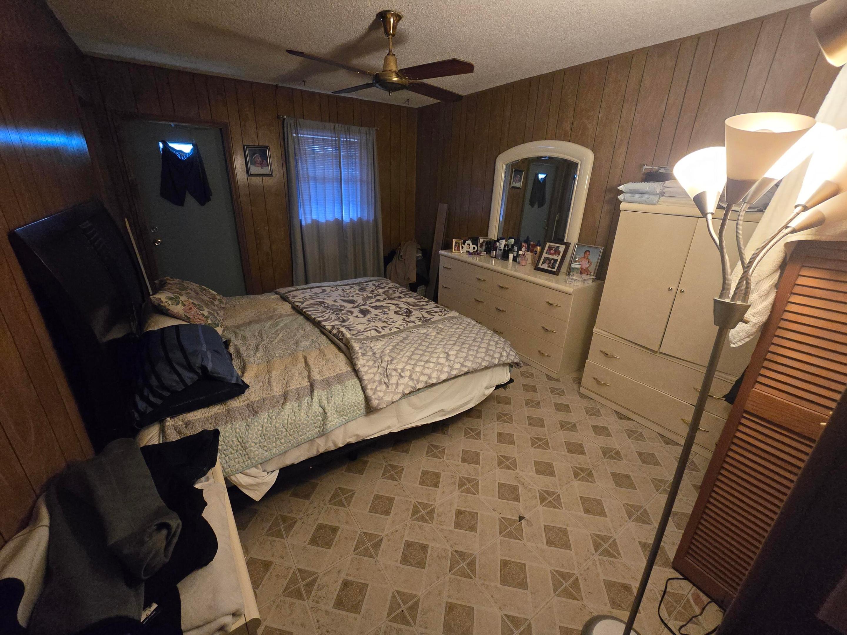 BUNKER HILL ADD 2 TO WPB - Residential Income