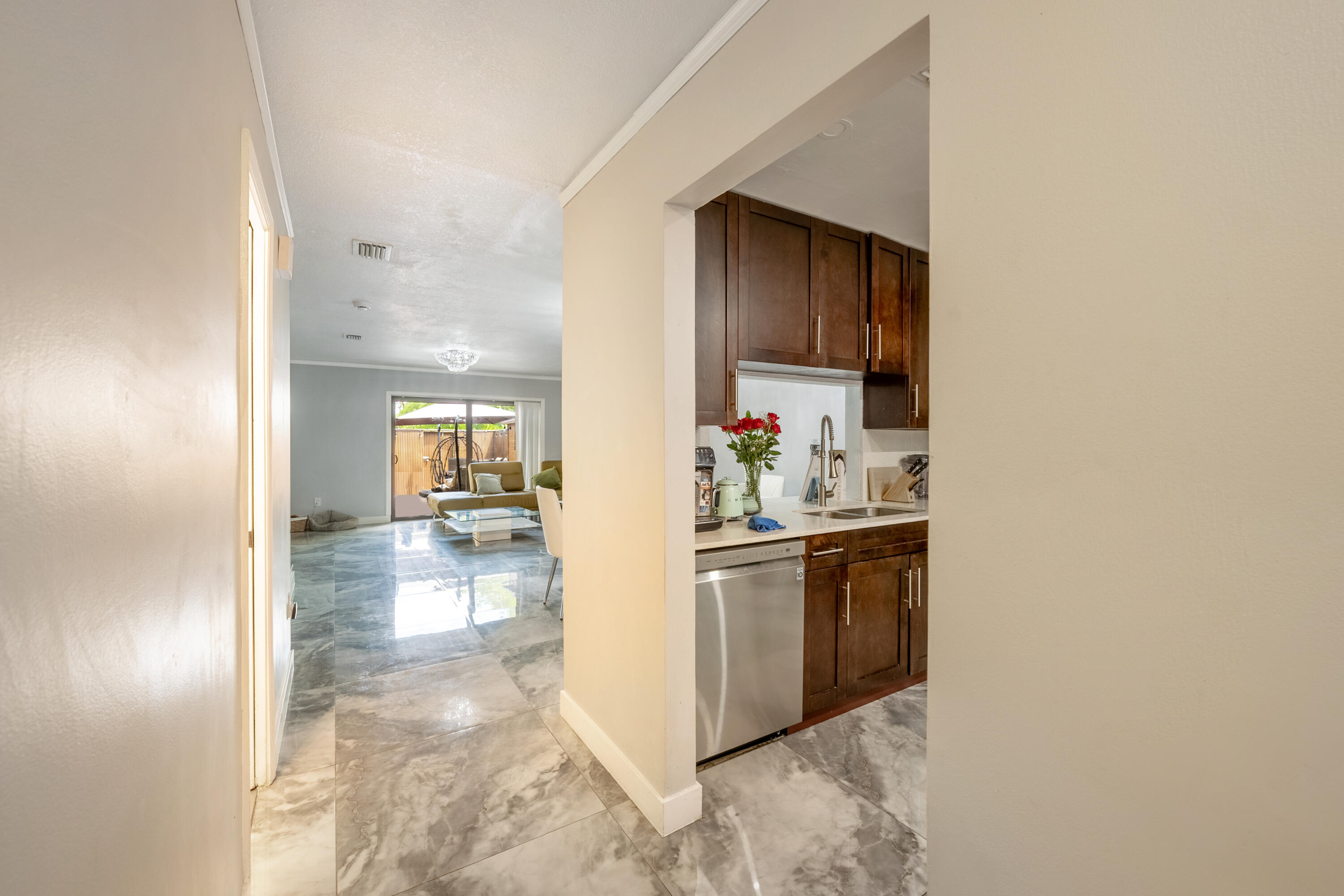 TOWNHOMES OF MONTEREY - Residential