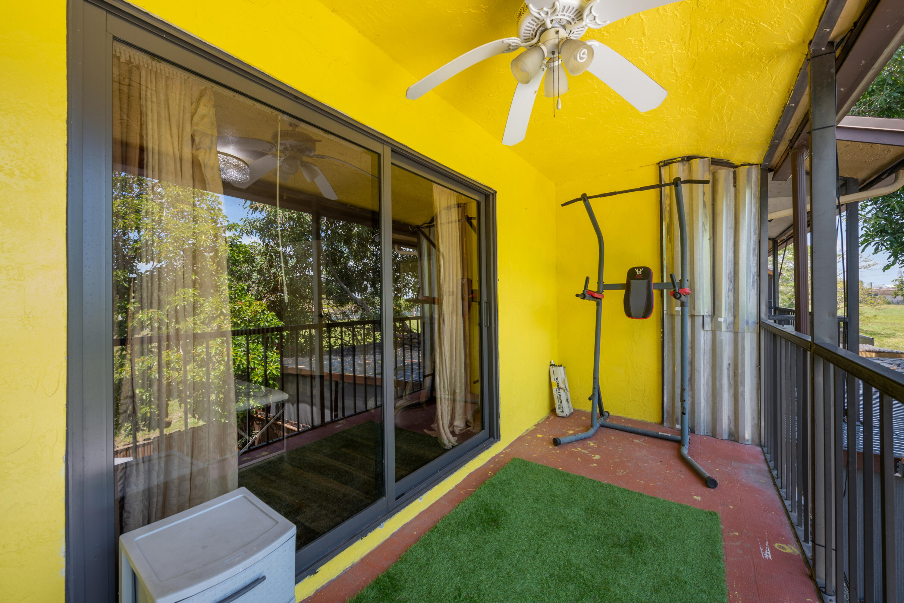 TOWNHOMES OF MONTEREY - Residential