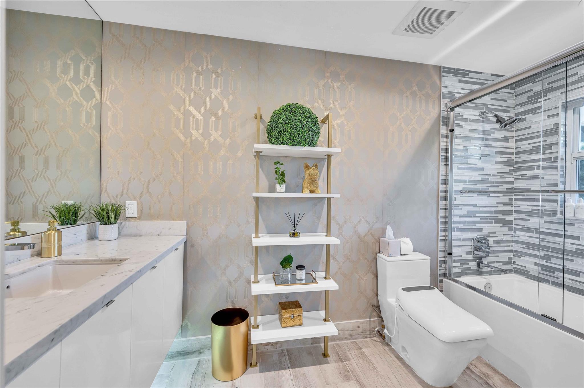 Gould Island 15-62 B - Residential
